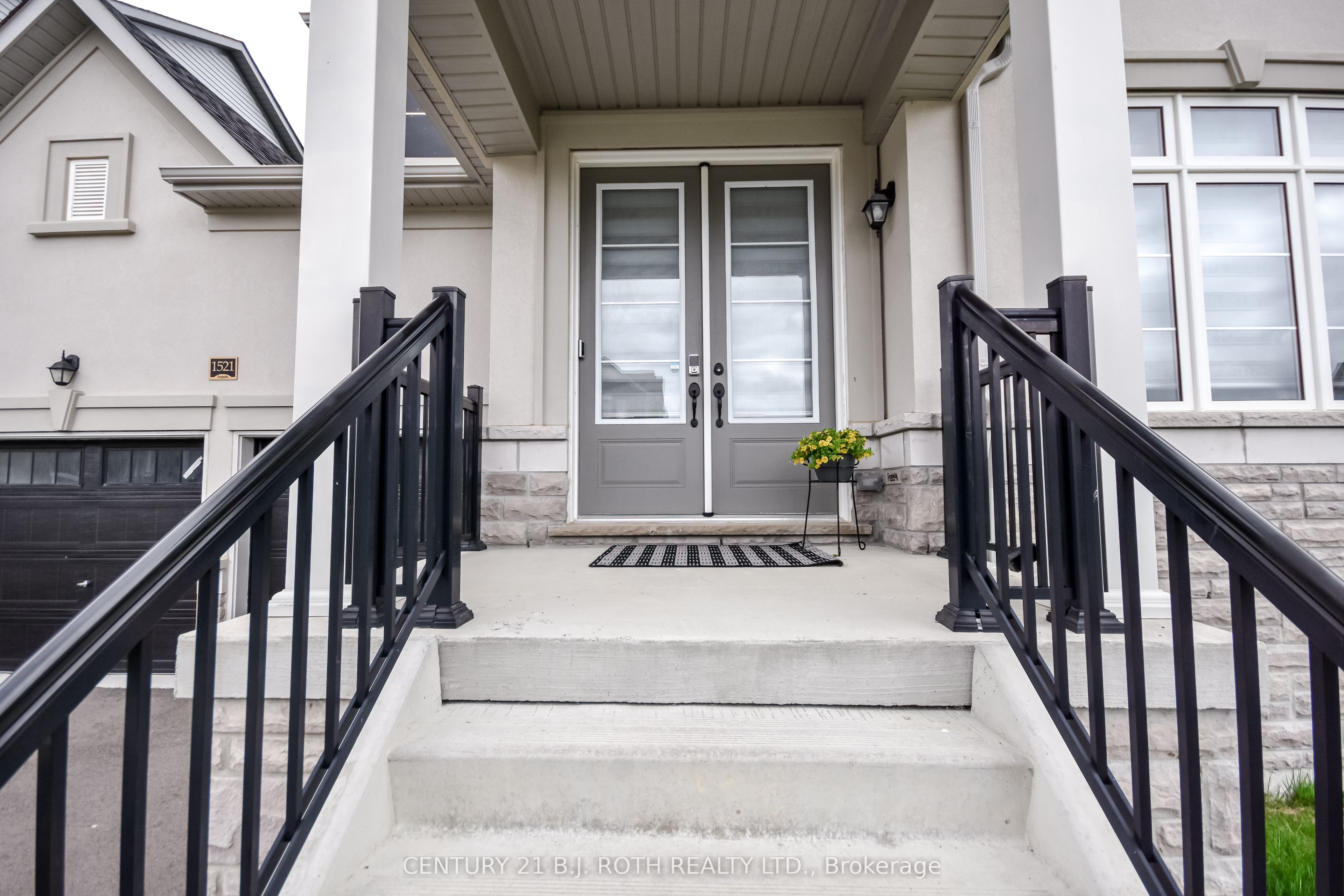 1521 Broderick Street, Innisfil, ON L9S 0P7 photo 3