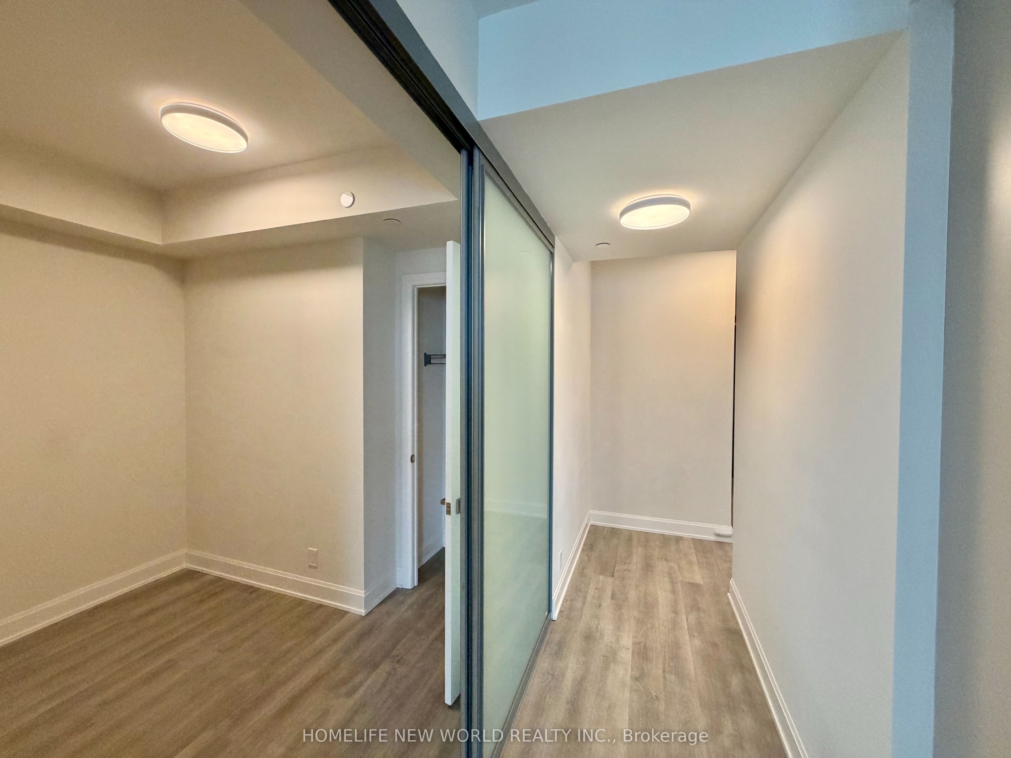 12 Gandhi Lane 1705, Markham, ON L3T 0G8 photo 5