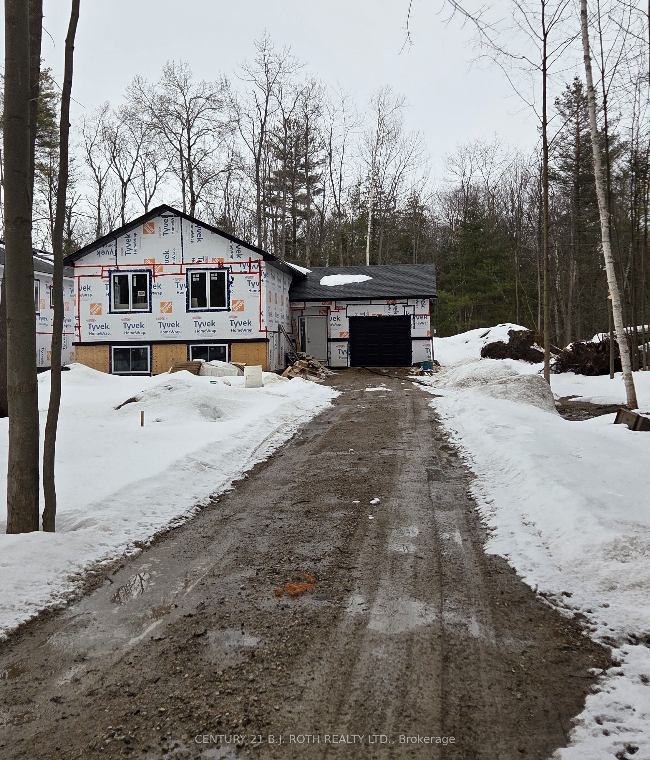 3183 Cove Avenue, Innisfil, ON L9S 2K7