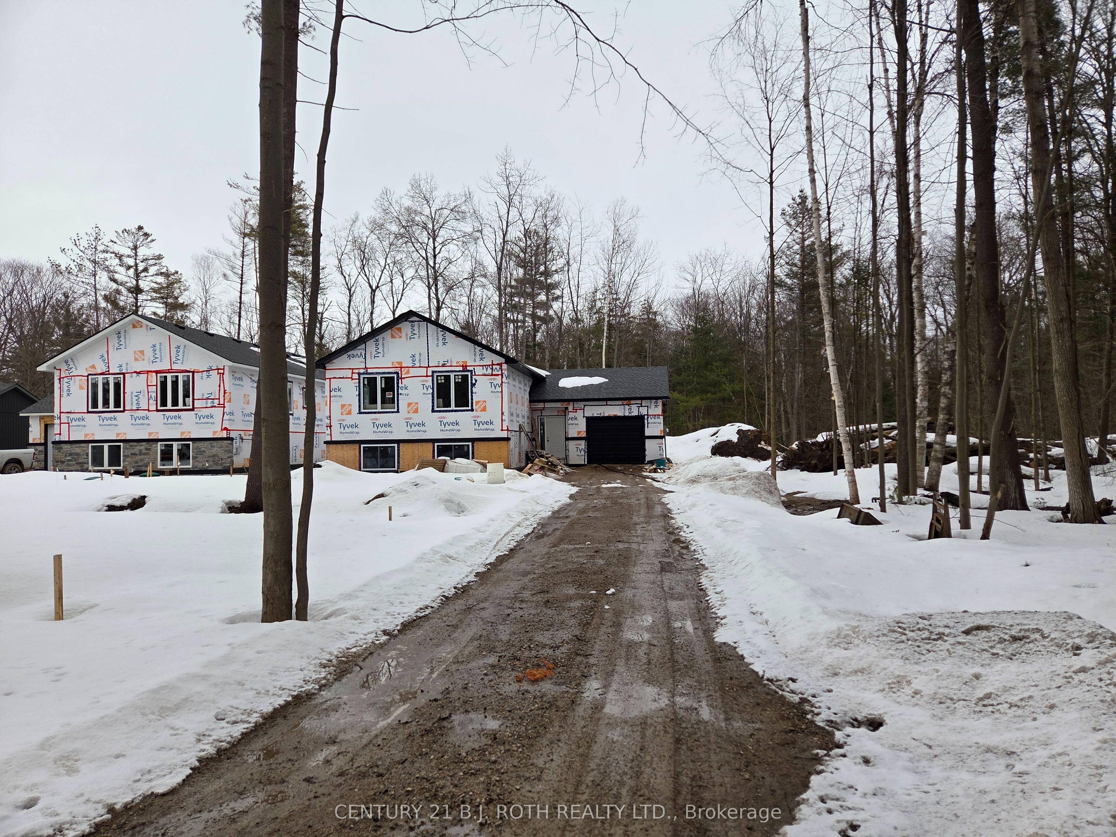 3183 Cove Avenue, Innisfil, ON L9S 2K7 photo 3