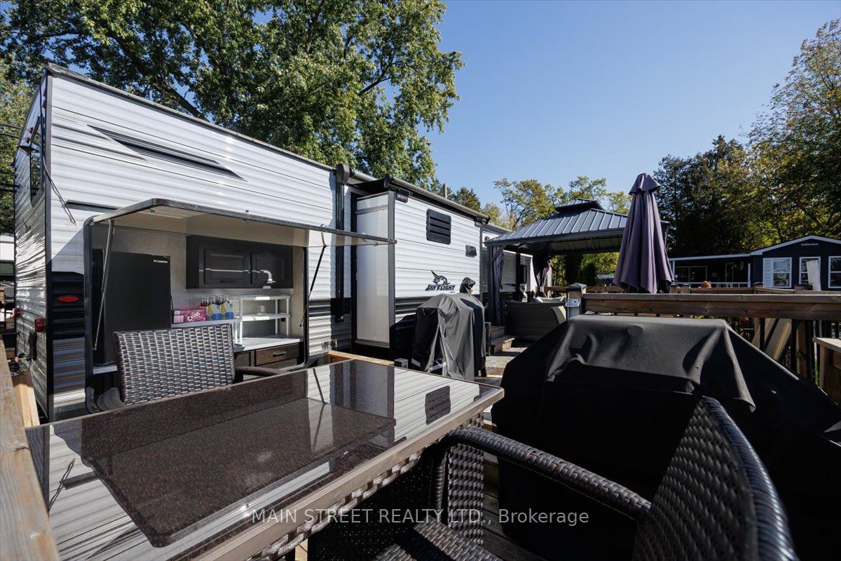 15 Hawaiian Circle, Whitchurch-Stouffville, ON L0G 1E0 photo 4