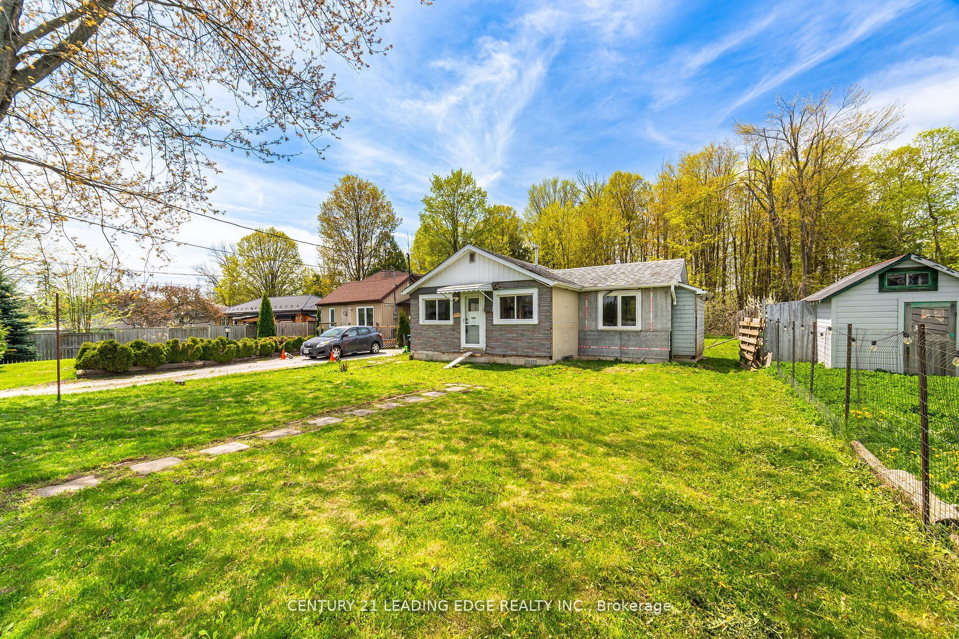 2678 25th Side Road, Innisfil, ON L9S 3T4 photo 3