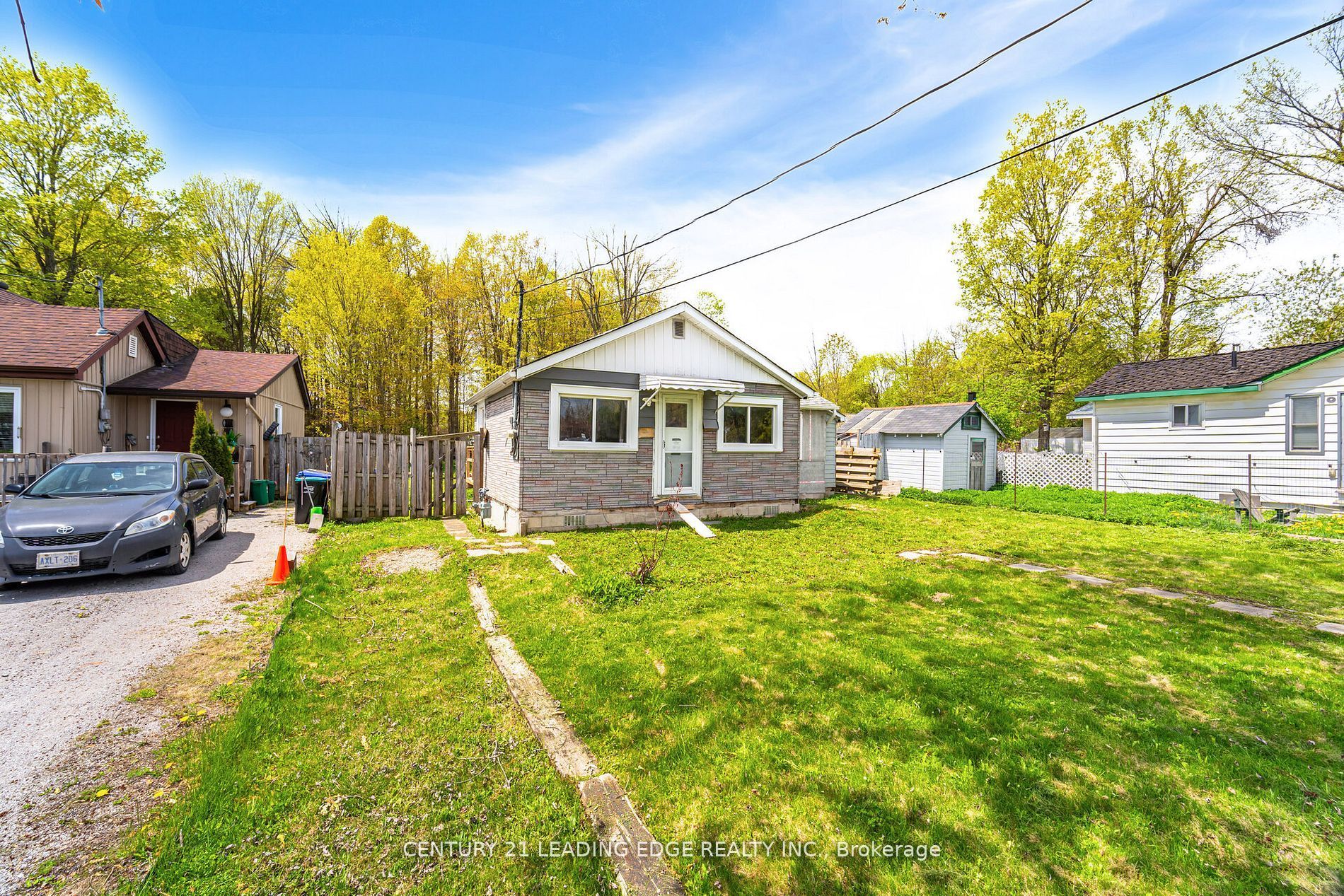 2678 25th Side Road, Innisfil, ON L9S 3T4 photo 4