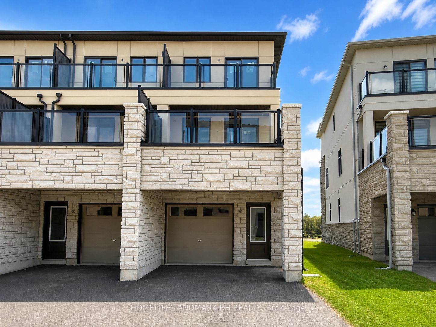 193 Berczy Green Drive, Markham, ON L6C 3P4 photo 2
