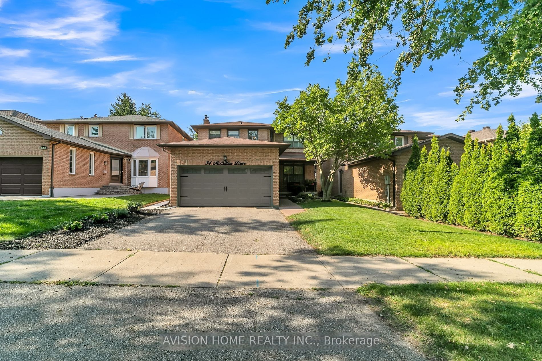 34 Mccallum Drive, Richmond Hill, ON L4C 7S9 photo 3