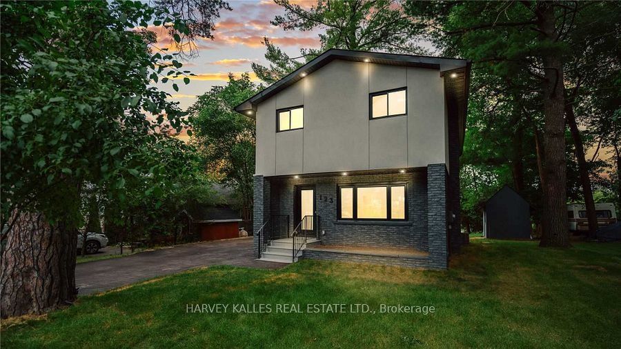 123 Sand Road, East Gwillimbury, ON L9N 1H9