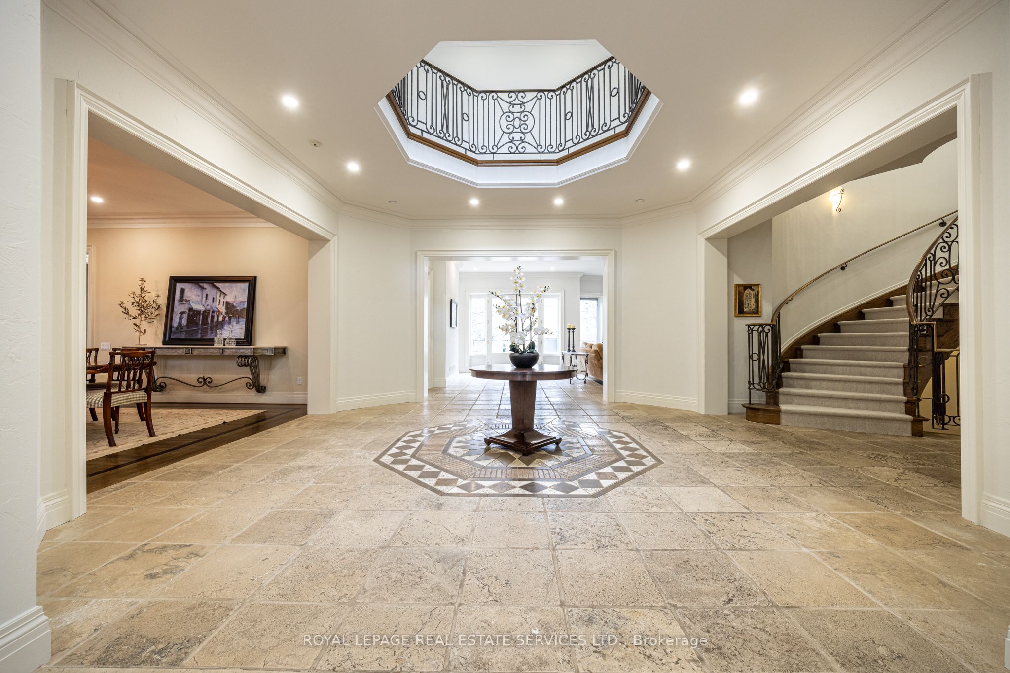 9 Seinecliffe Road, Markham, ON L3T 1K3 photo 4