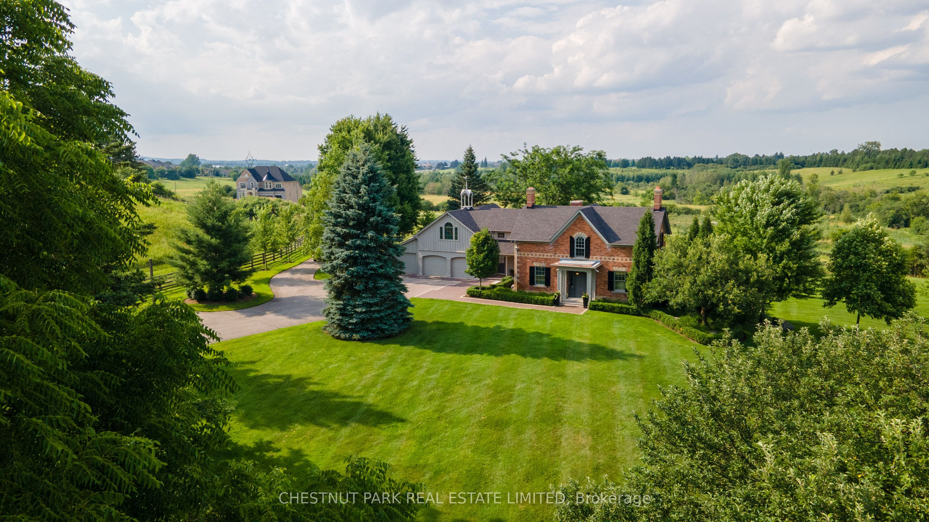 908 Vandorf Side Road, Aurora, ON L4G 0N7 photo 4