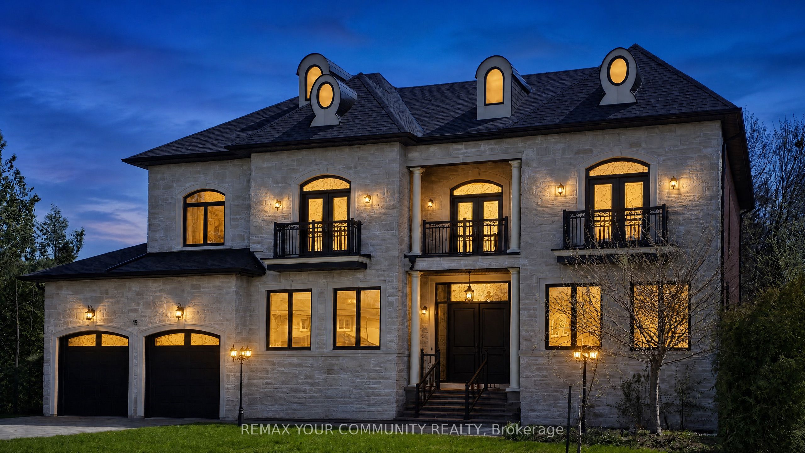 19 Blyth Street, Richmond Hill, ON L4E 2Y2