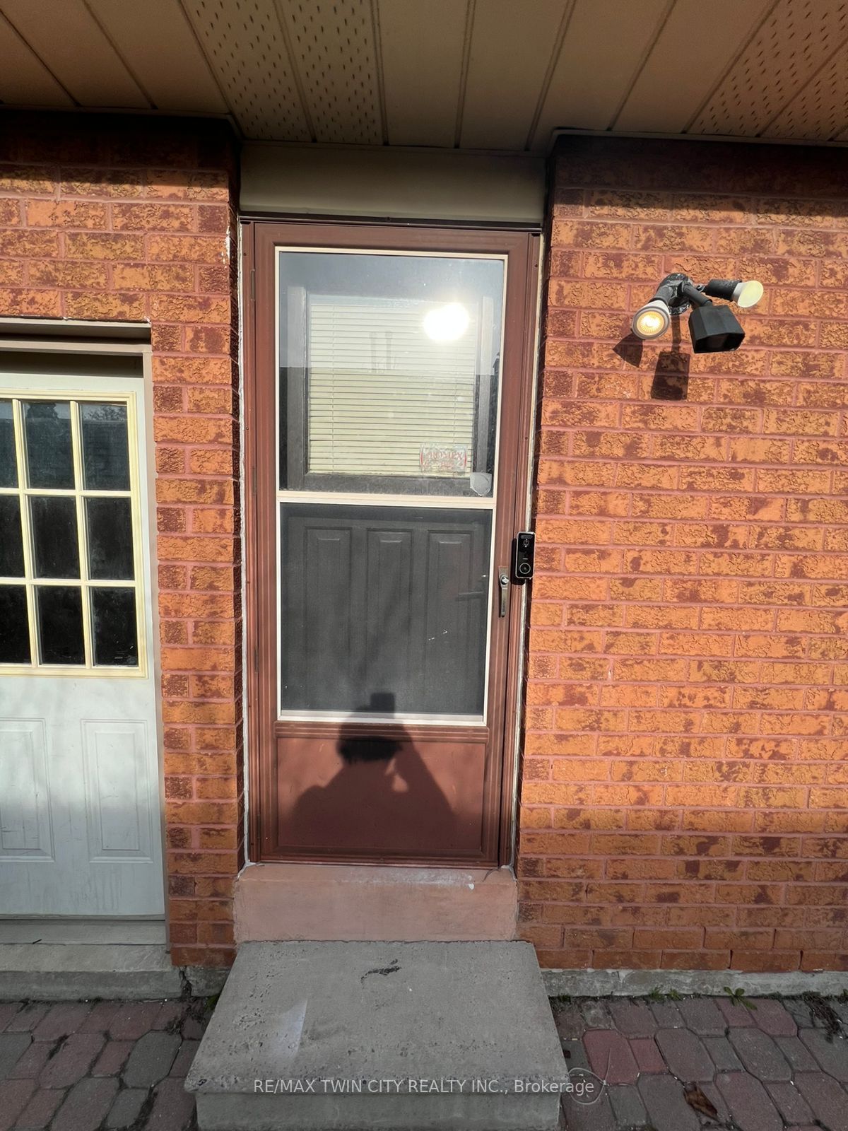 15 Ivory Court, Vaughan, ON L4L 4G2 photo 3