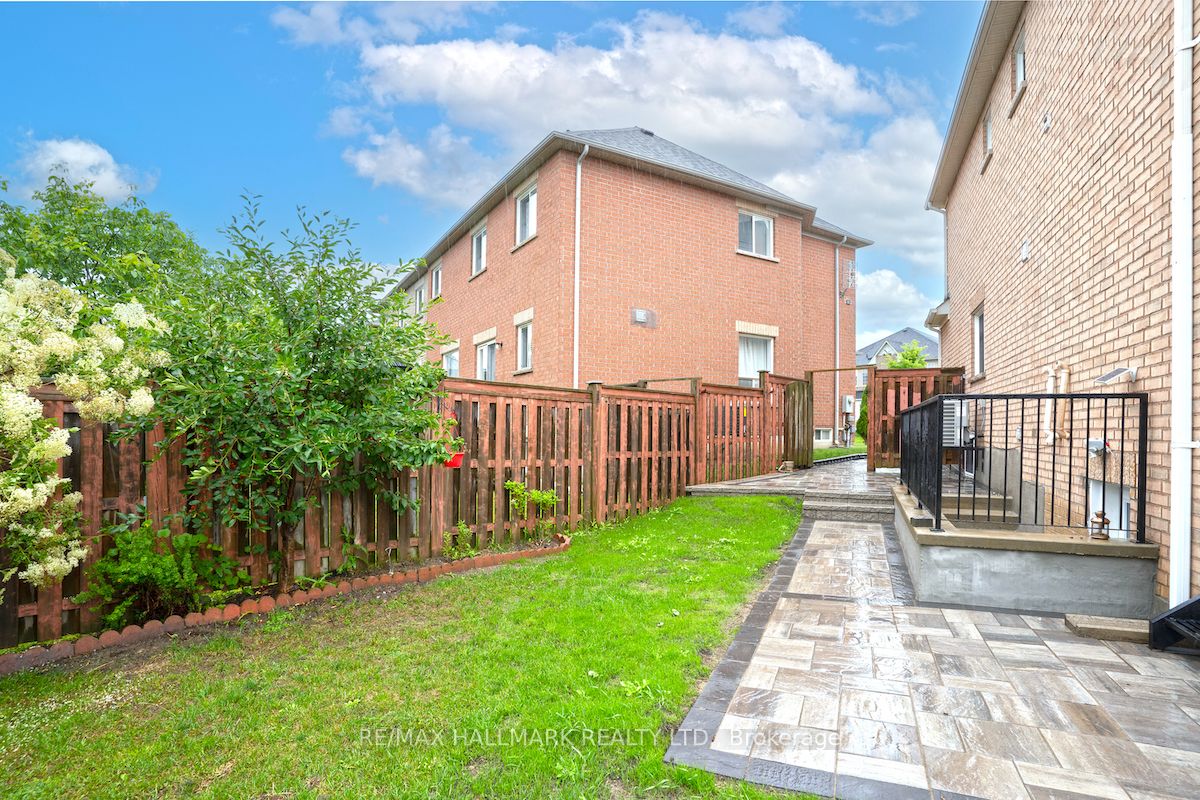 77 Wheelwright Drive Bsmt, Richmond Hill, ON L4E 5A1 photo 3