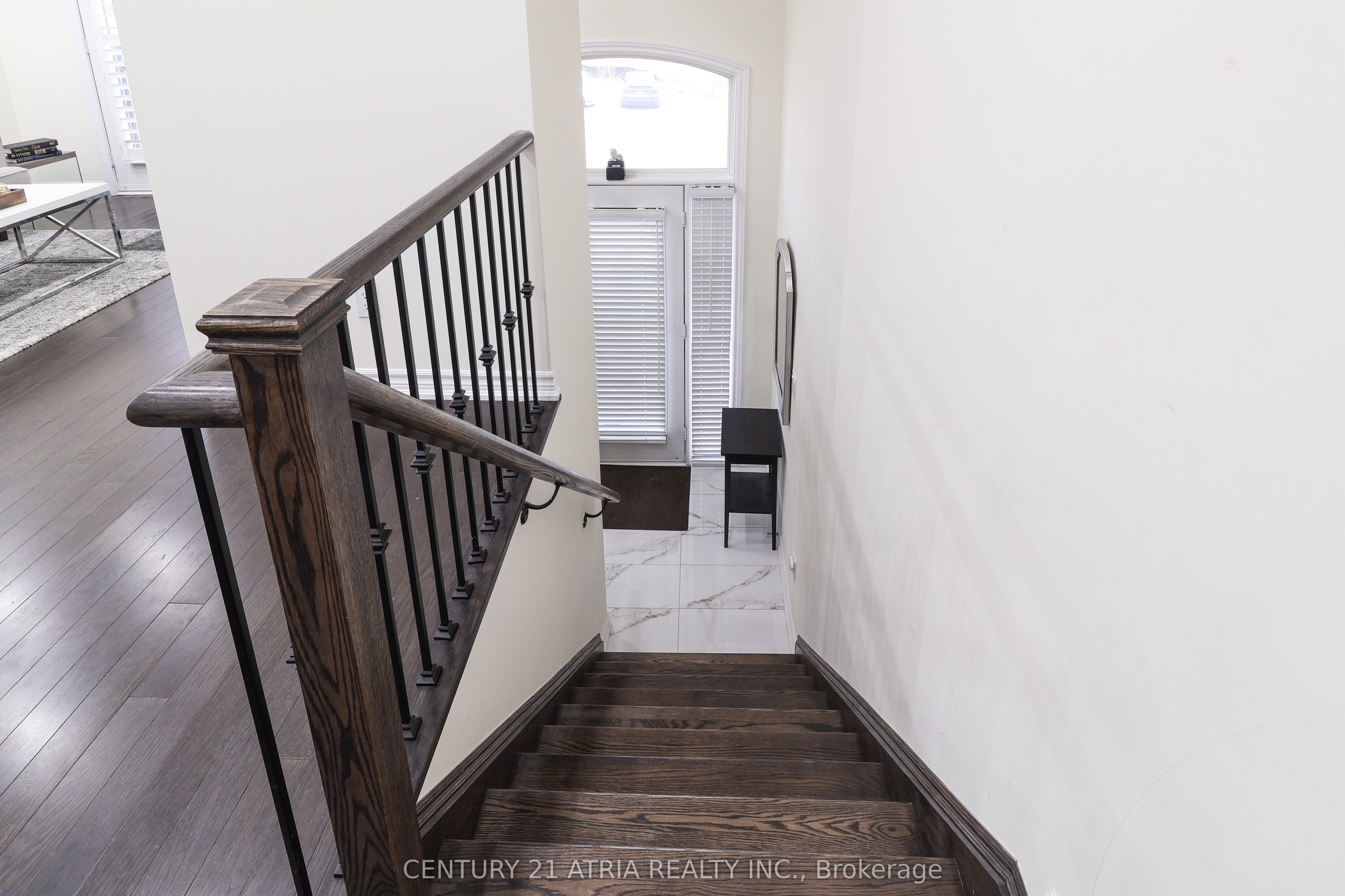 134 Dundonnell Place, Vaughan, ON L4H 4R8 photo 5