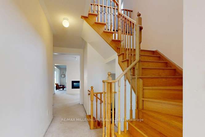 8 Tomporowski Trail, New Tecumseth, ON L9R 0T9 photo 4