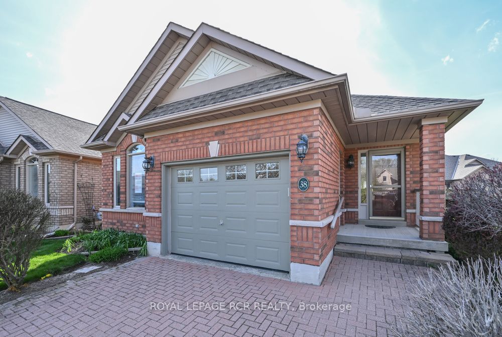38 Bella Vista Trail, New Tecumseth, ON L9R 2C6 photo 2