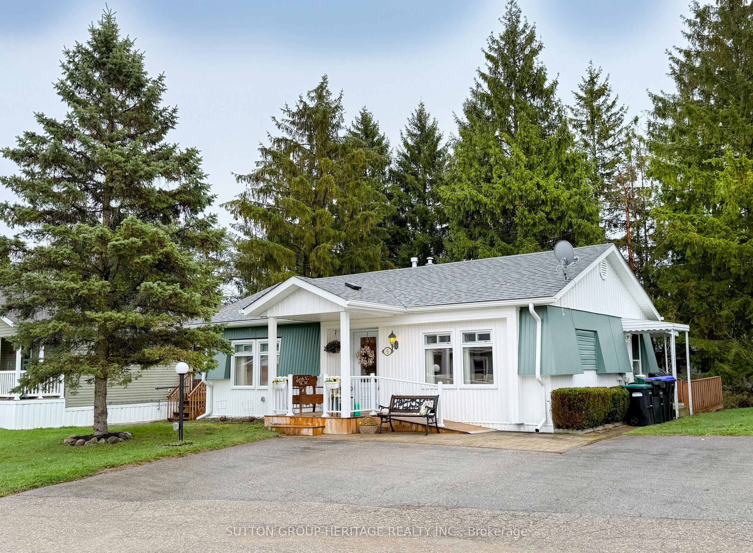 5 Willow Landing, Innisfil, ON L9S 1M7