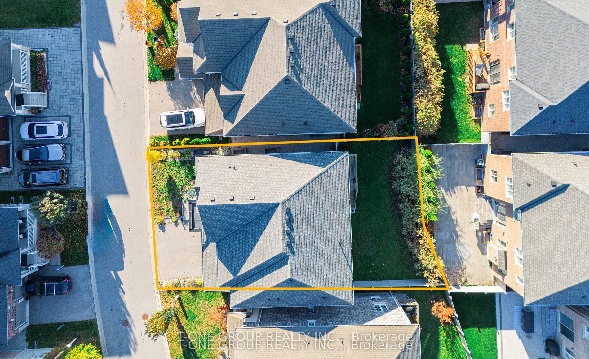 63 Ken Sinclair Crescent, Aurora, ON L4G 3J1 photo 4