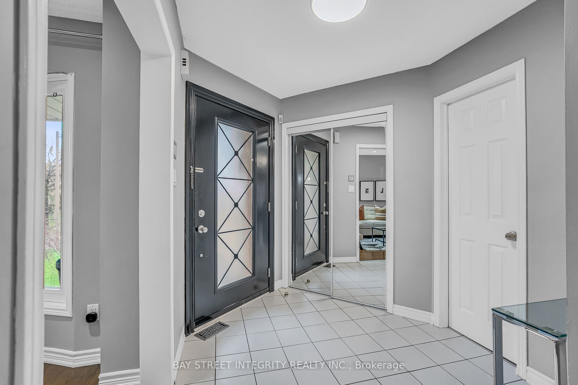 354 Waterside Crescent, Vaughan, ON L6A 1V4 photo 4
