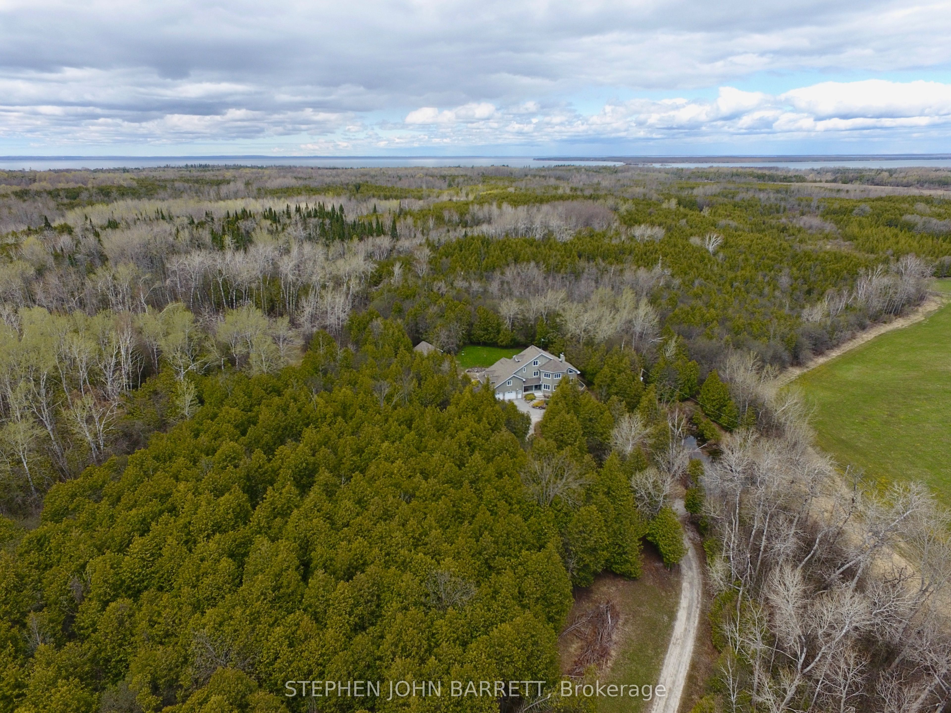 27352 48 Highway, Georgina, ON L0E 1R0