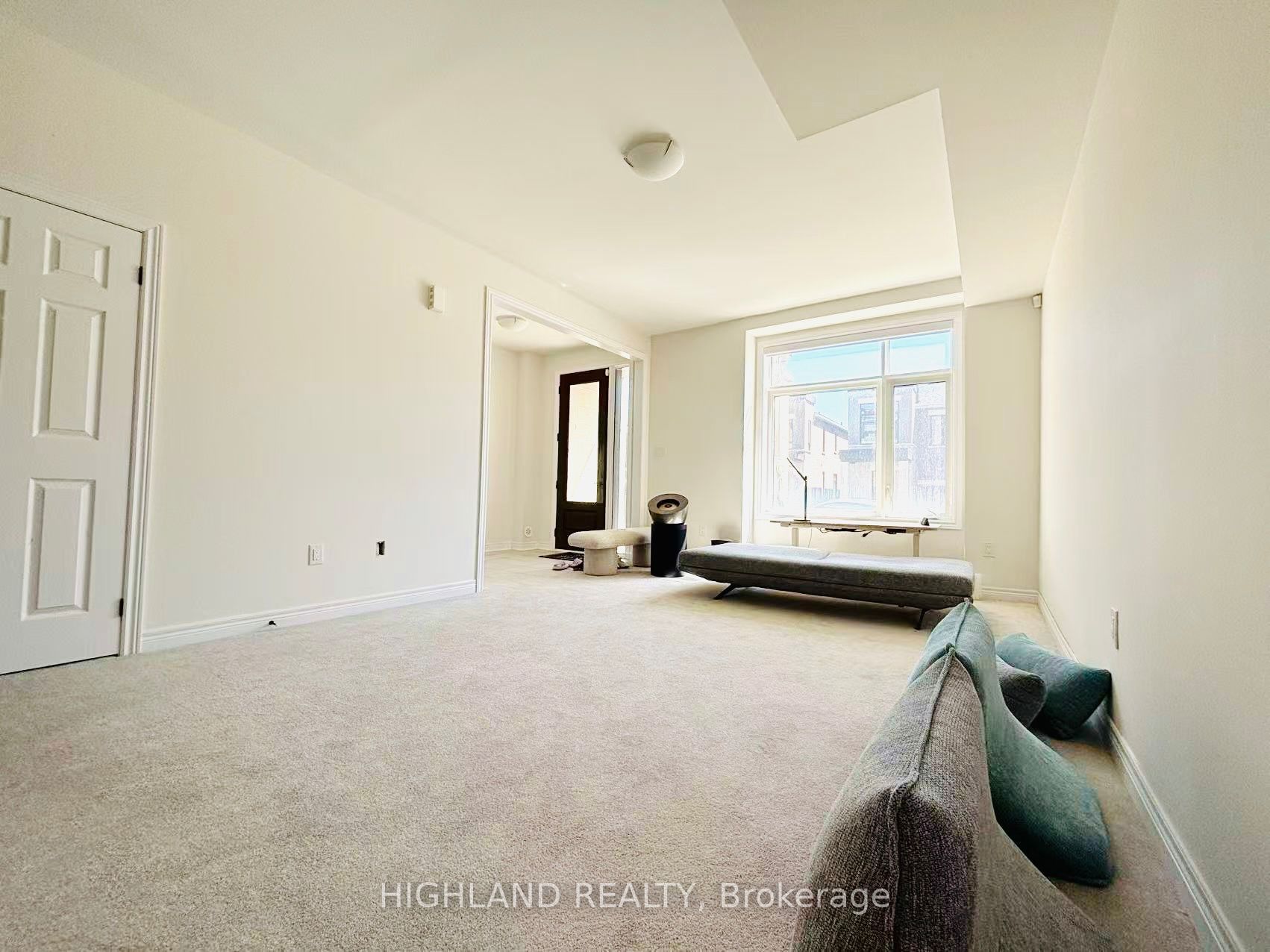 12 Robert Eaton Avenue, Markham, ON L3S 0G3 photo 3