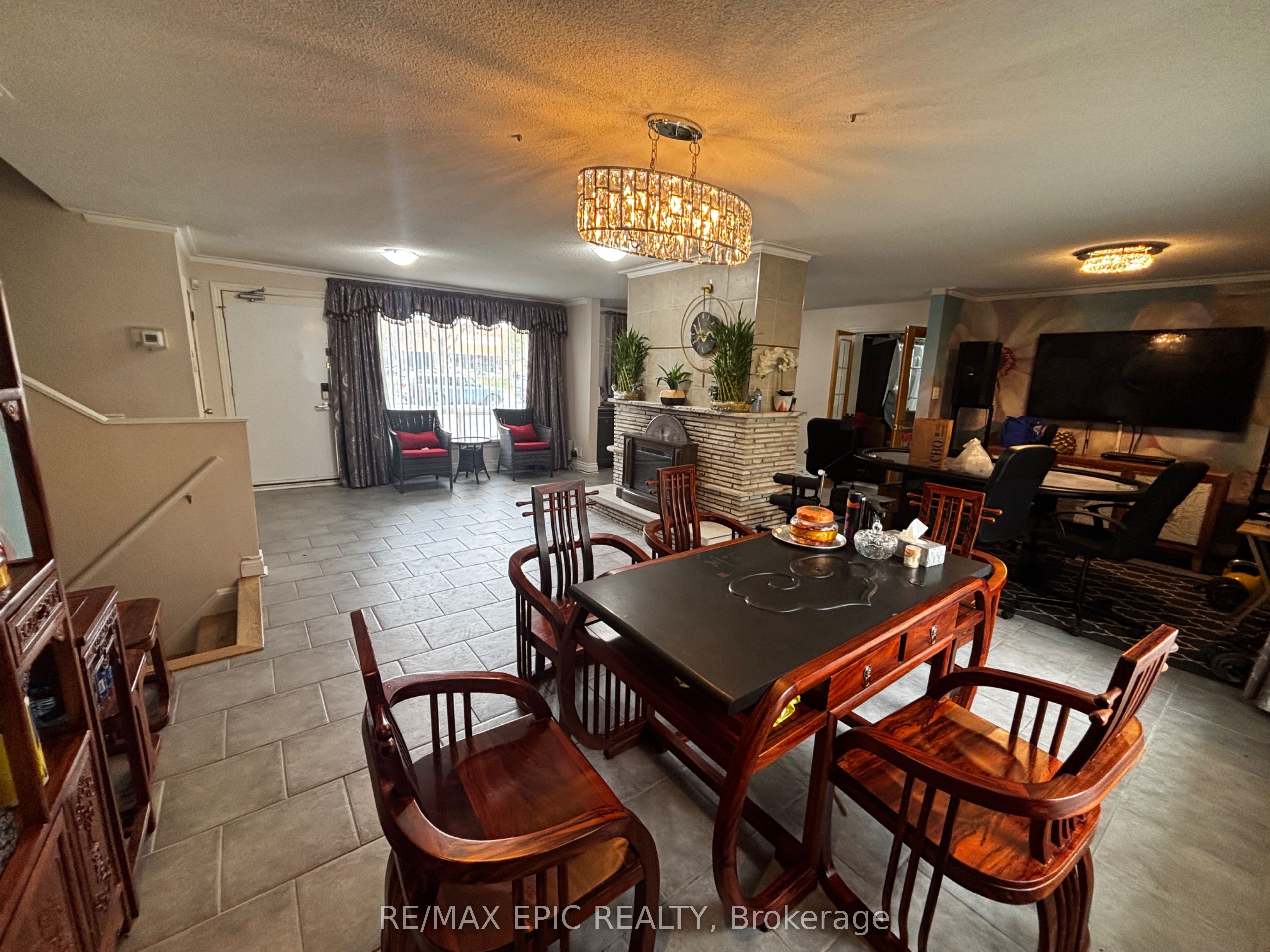 4812 Highway 7 N/A E, Markham, ON L3R 1M8 photo 2