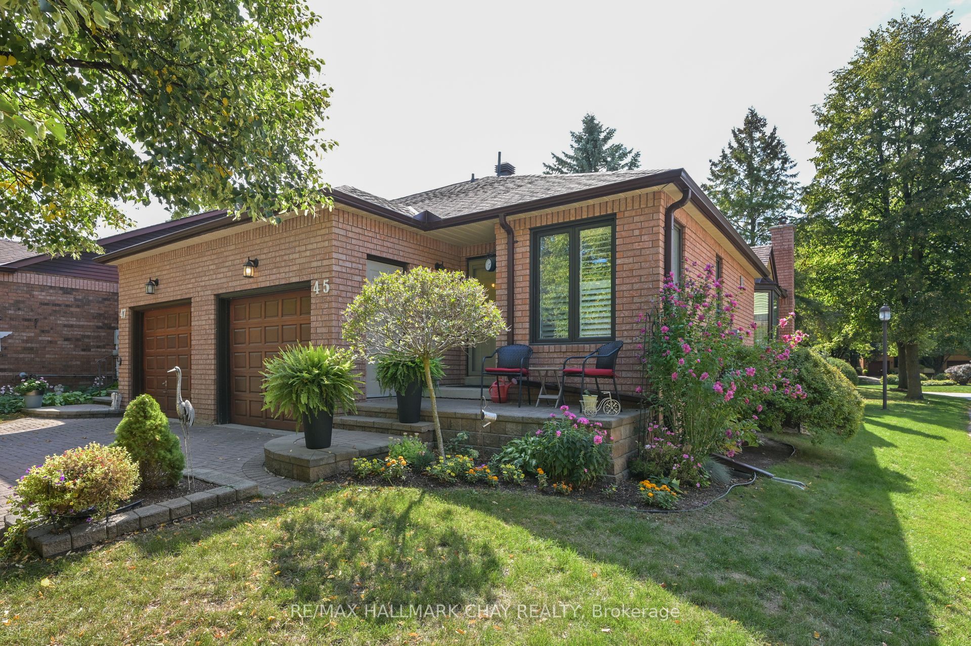 45 Green Briar Road, New Tecumseth, ON L9R 1R6