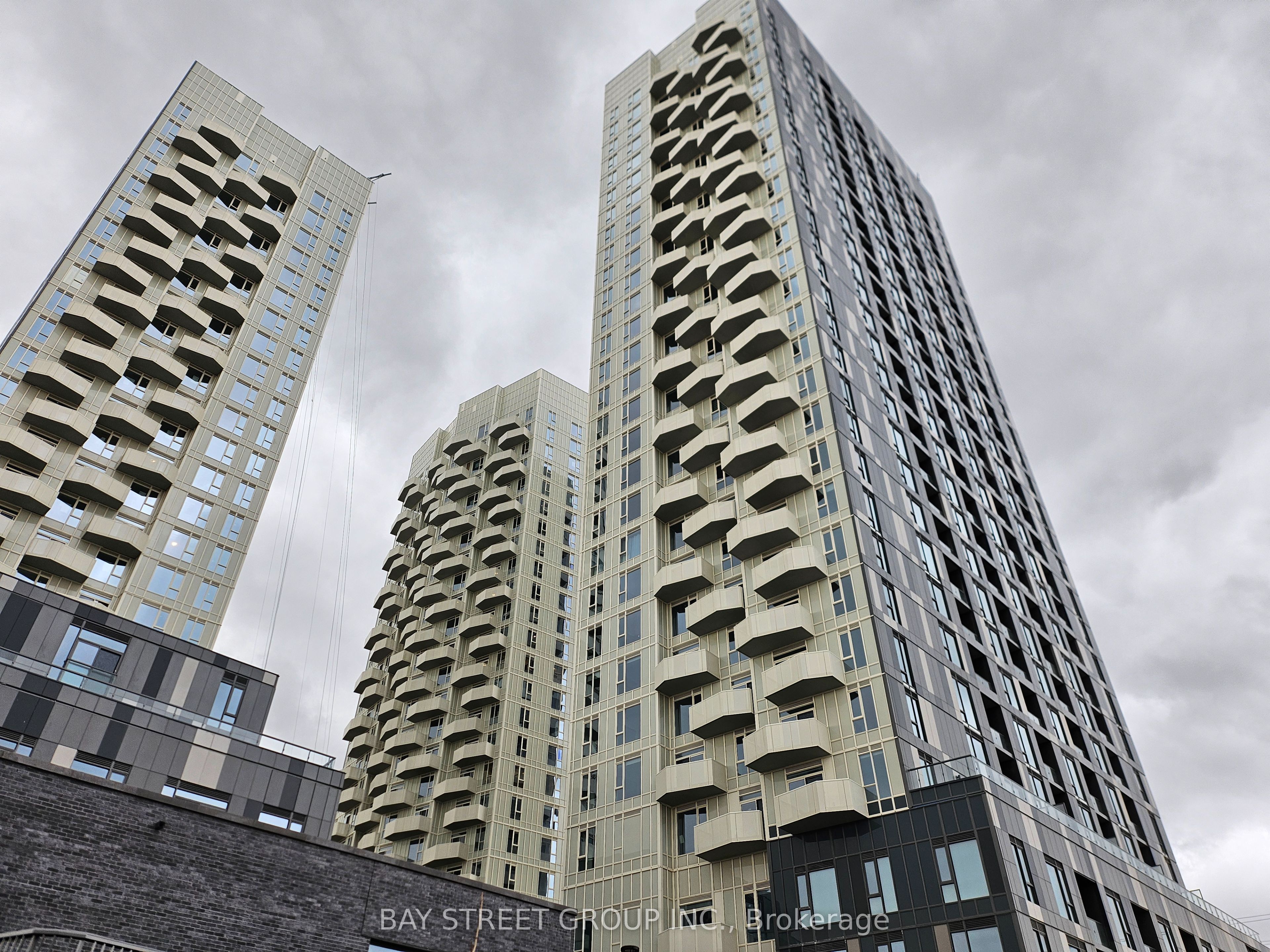 498 Caldari Road 2529, Vaughan, ON L4K 0A4 photo 2