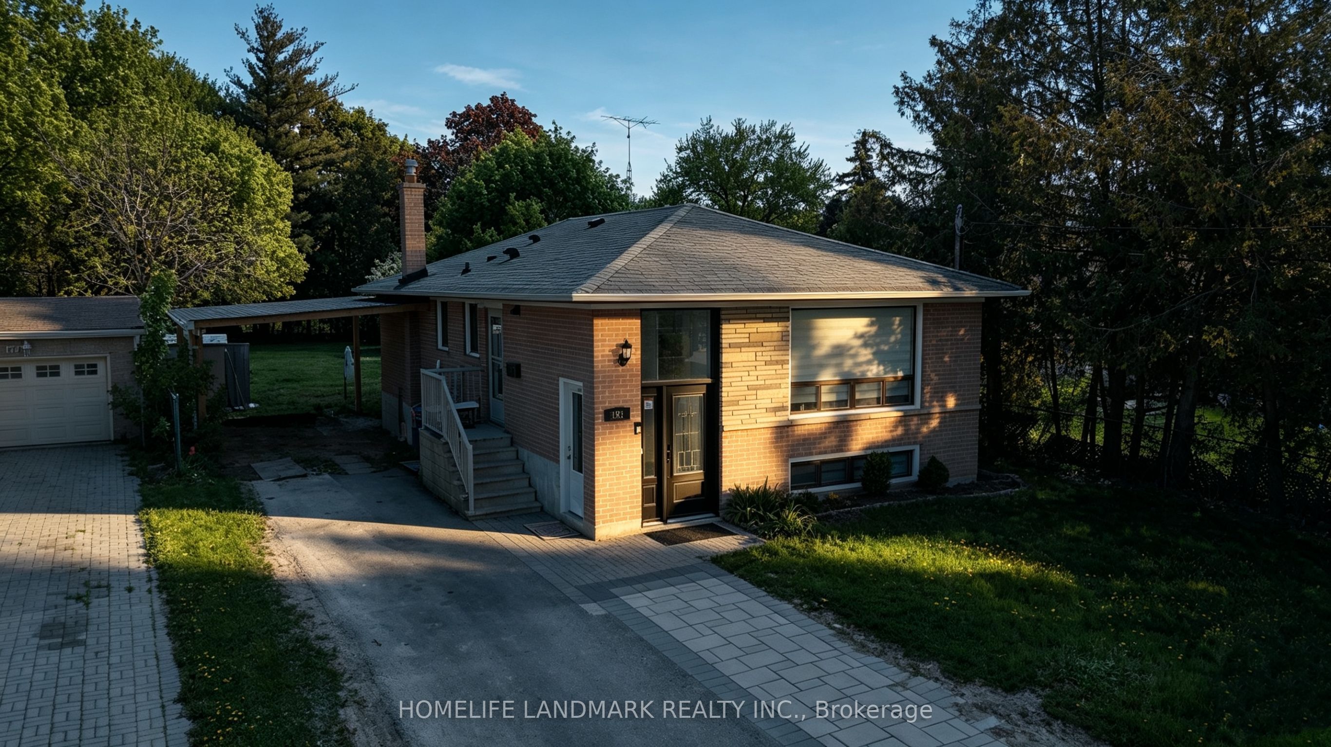 181 Maple Avenue Lower, Richmond Hill, ON L4C 2J2 photo 3