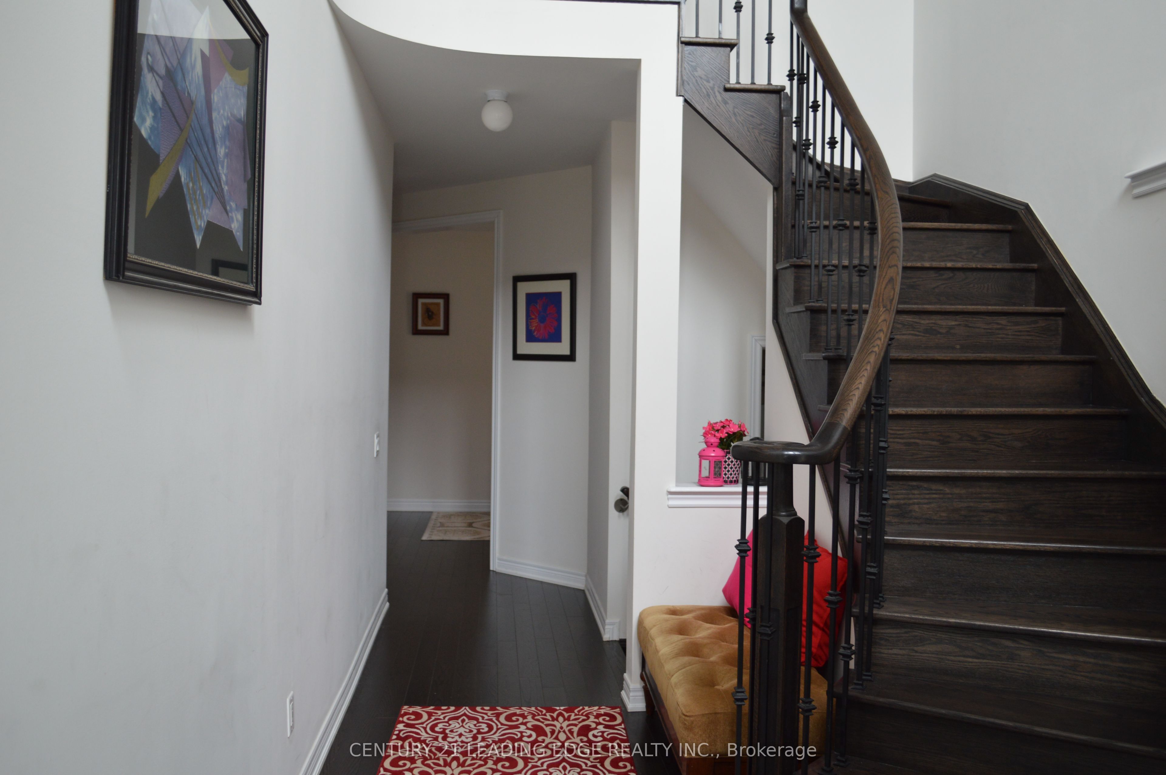 23 Boland Court (1 BdRm Upper Level), Aurora, ON L4G 0W6 photo 5