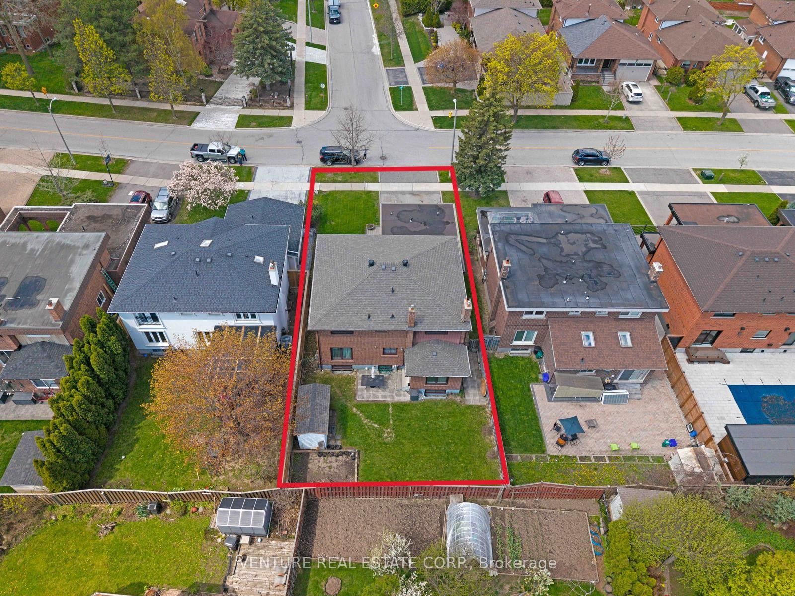 83 Jeanne Drive, Vaughan, ON L4L 1X8 photo 4