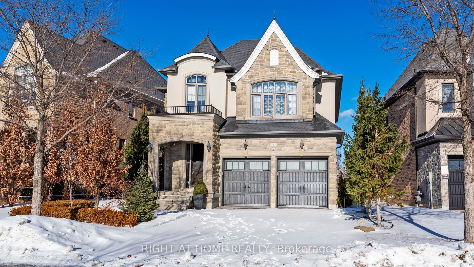 131 Robert Berry Crescent, King, ON L7B 0M3