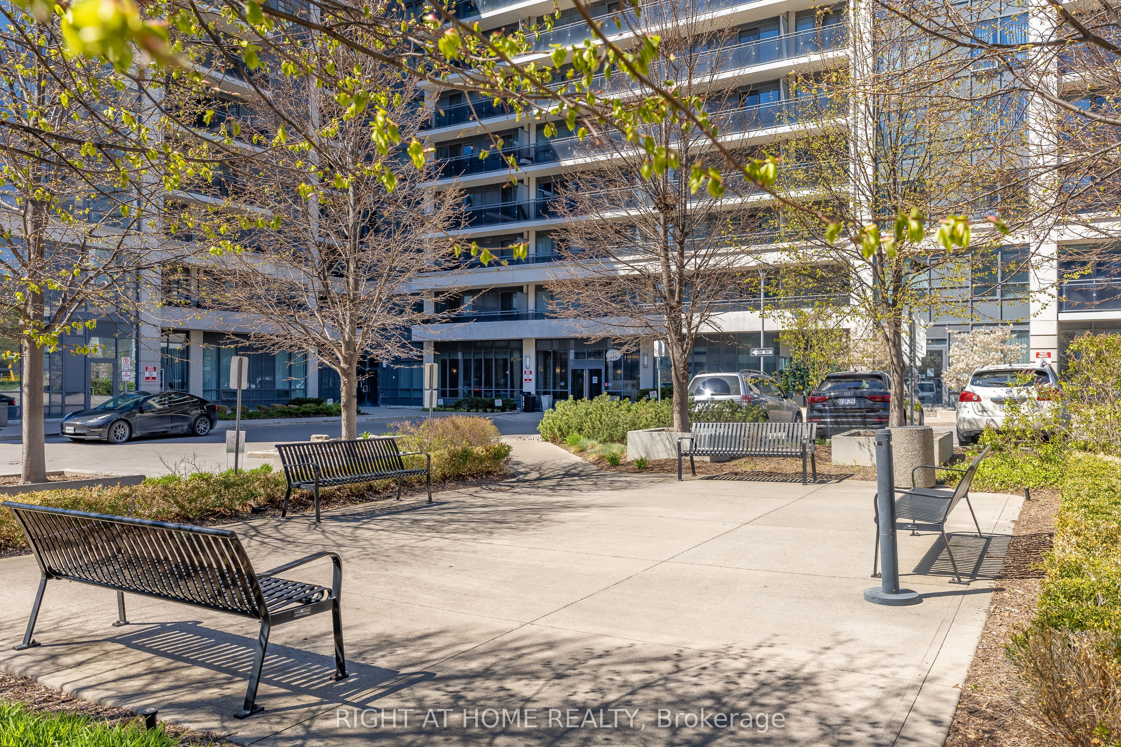 370 Highway 7 E 1021, Richmond Hill, ON L4B 0C4 photo 4