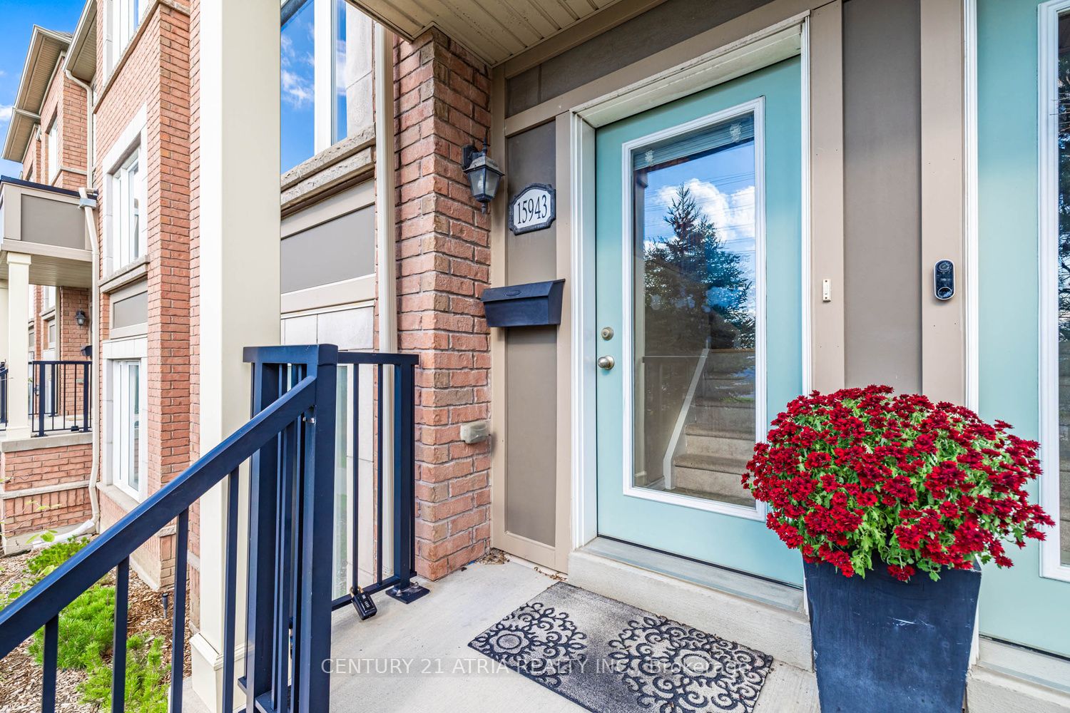 15943 Bayview Avenue 9, Aurora, ON L4G 0S3 photo 3