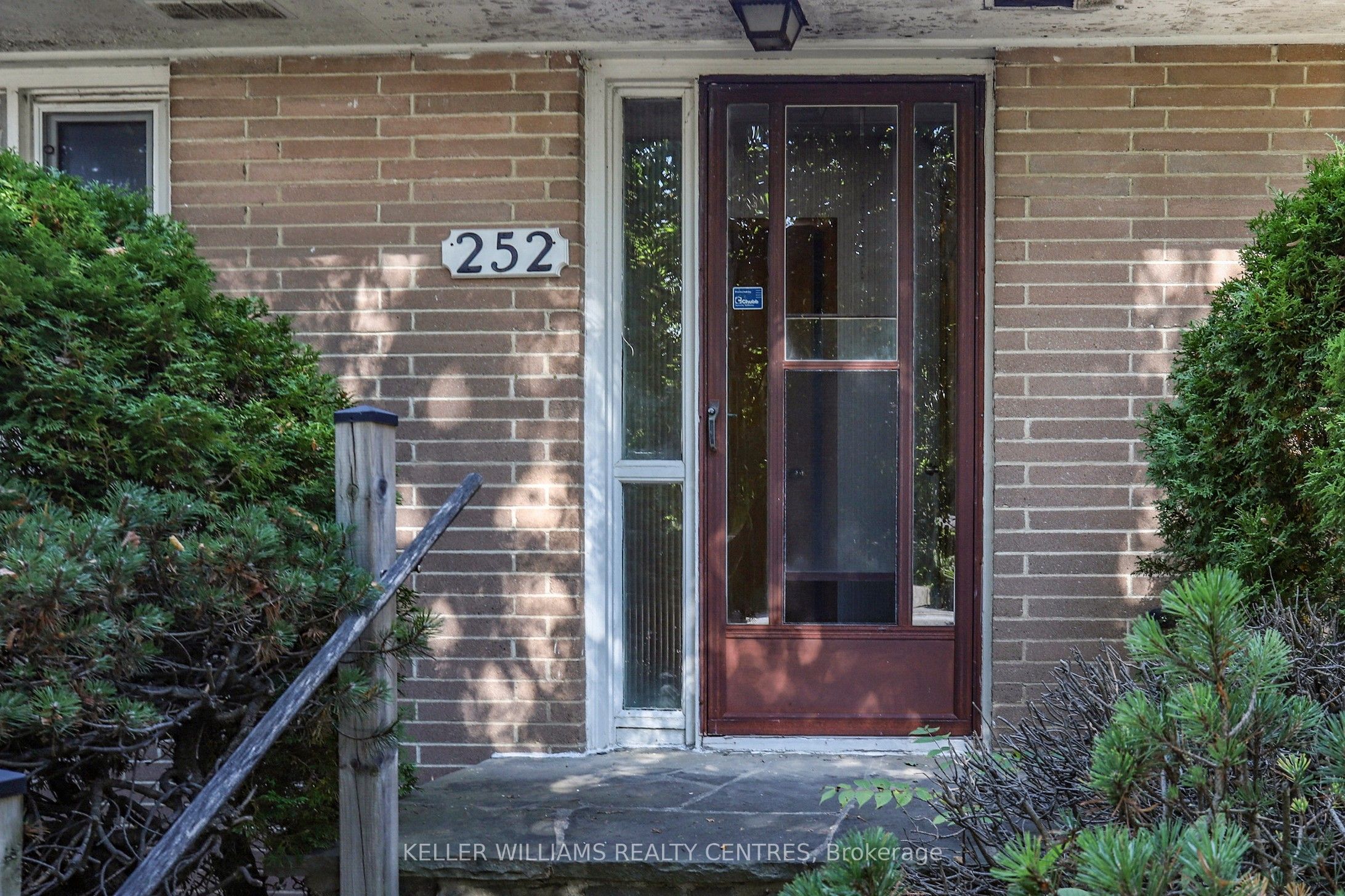 252 Elgin Mills Road W Unit A, Richmond Hill, ON L4C 4M2 photo 3