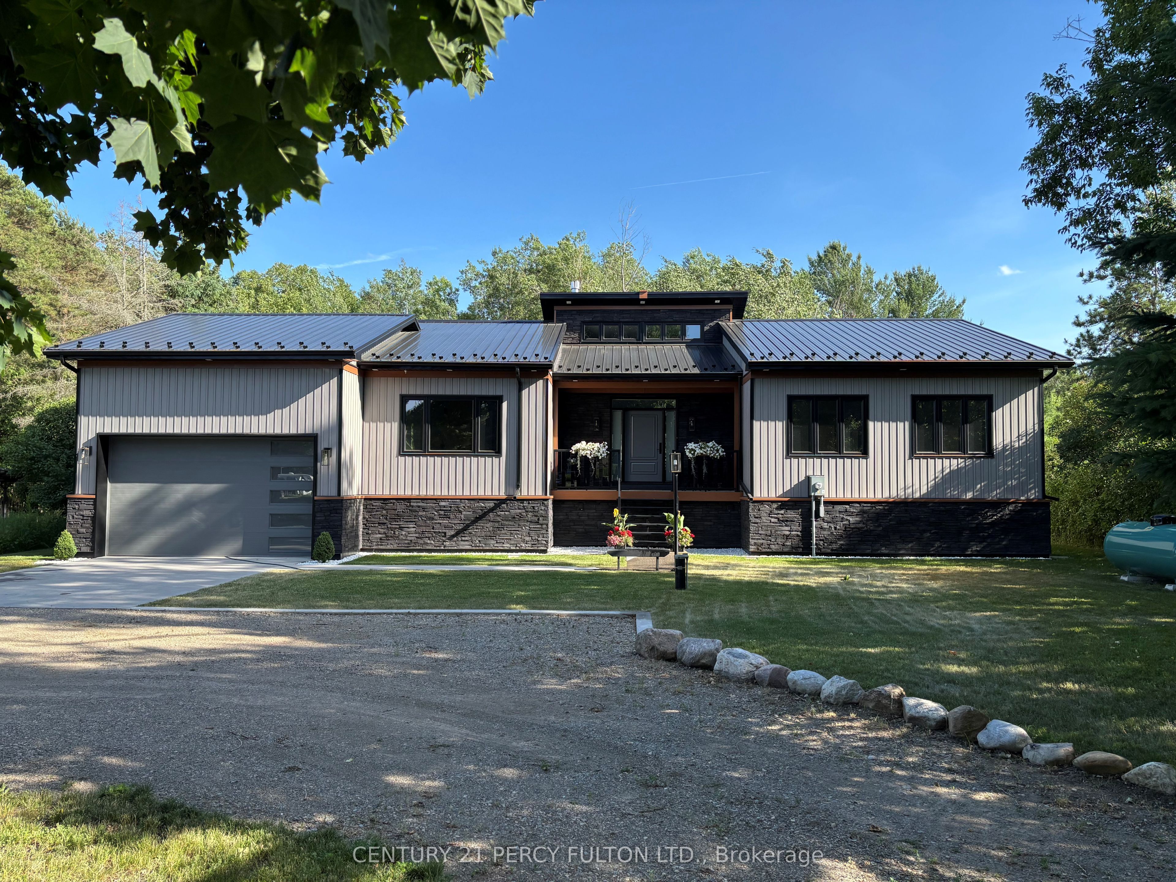 9243 County Road 1 N/A, Adjala-Tosorontio, ON L0N 1P0