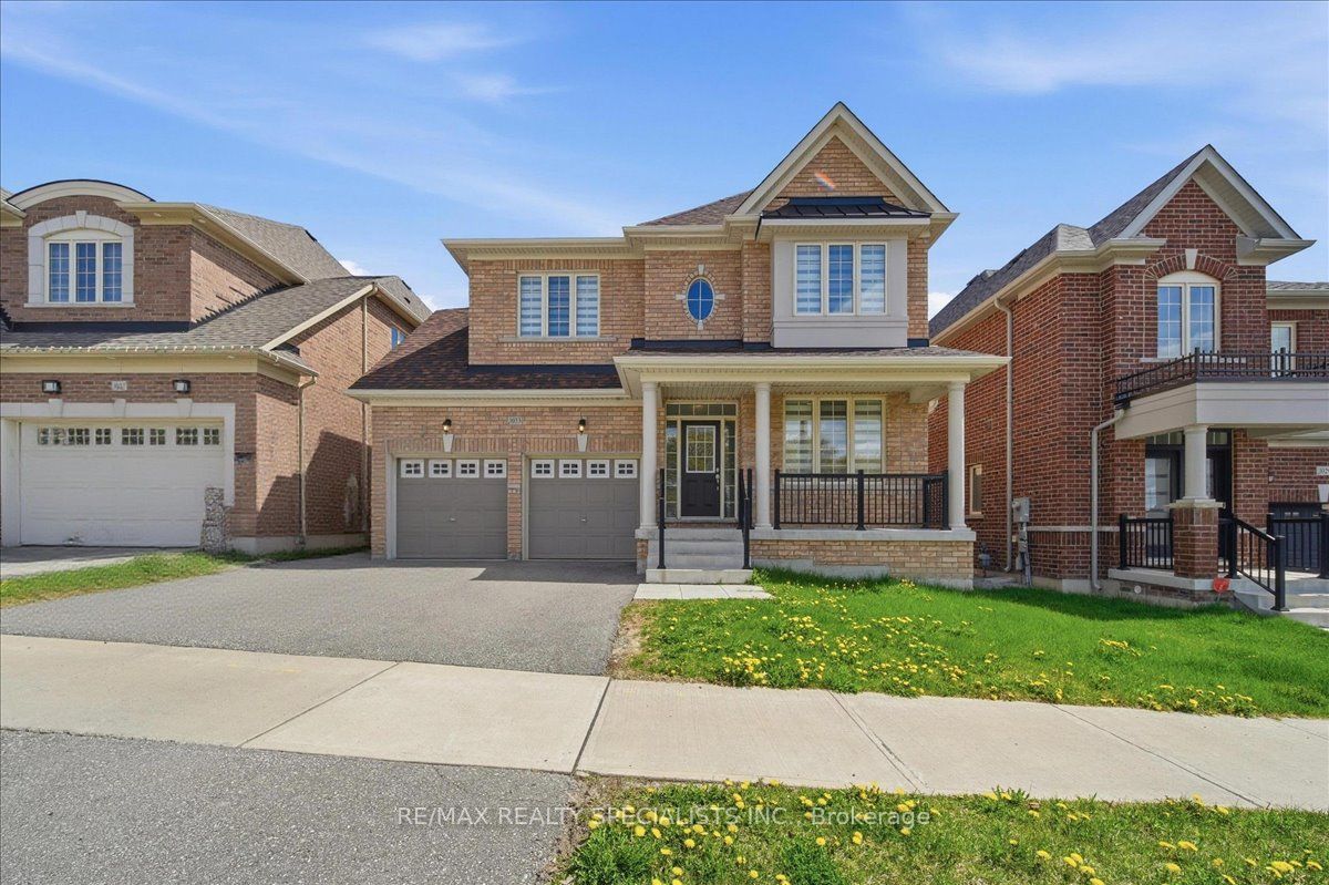 1033 Langford Boulevard, Bradford West Gwillimbury, ON L3Z 4K9 photo 2