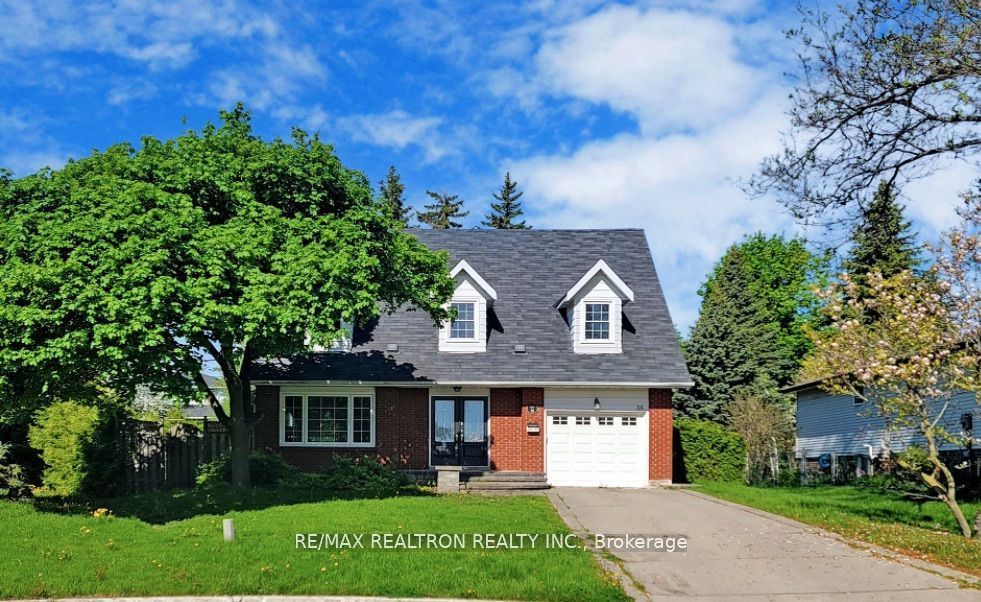 38 Chant Crescent, Markham, ON L3R 1Y8 photo 2