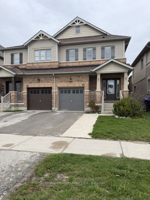 17 Hoard Avenue S, New Tecumseth, ON L9R 0M4