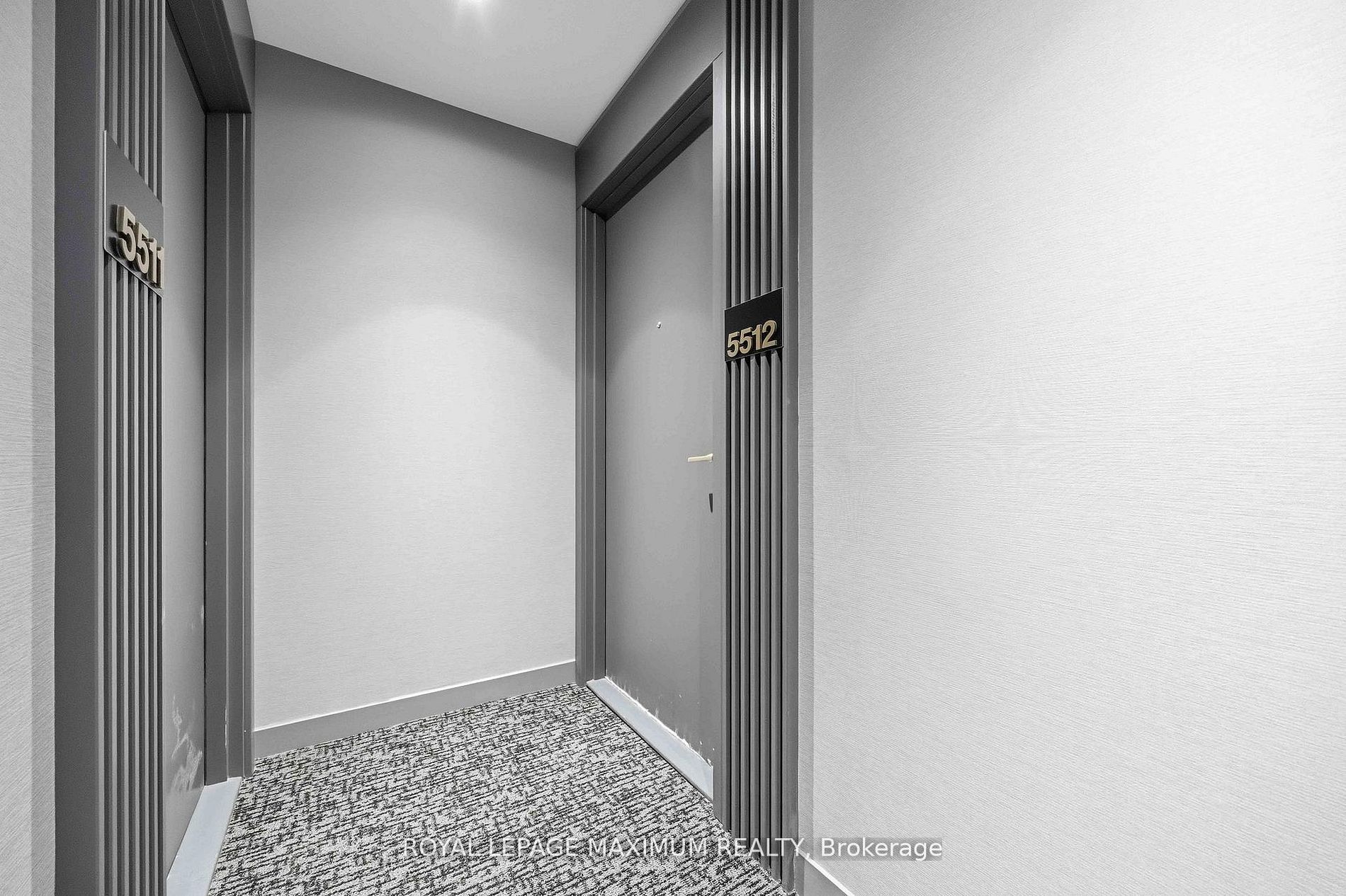 5 Buttermill Avenue 5512, Vaughan, ON L4K 0J5 photo 4