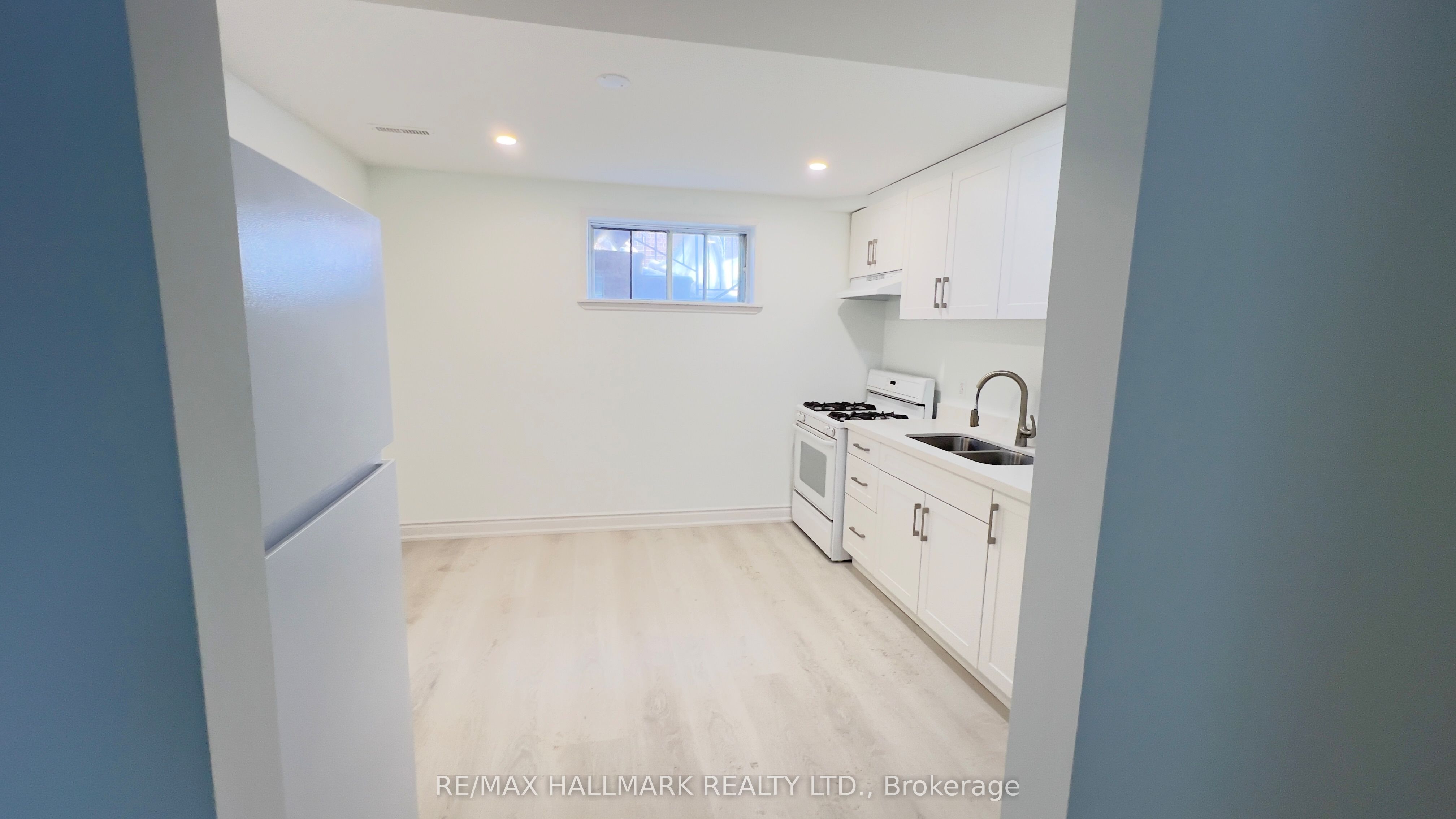 131 Southview Drive Basement, Vaughan, ON L4K 2K9 photo 3