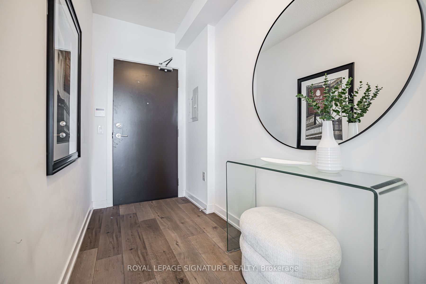 60 Honeycrisp Crescent 618, Vaughan, ON L4K 0N5 photo 5