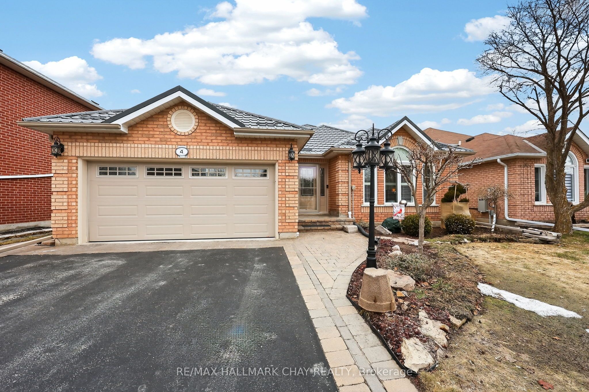 4 Darling Crescent, New Tecumseth, ON L9R 1P4 photo 2