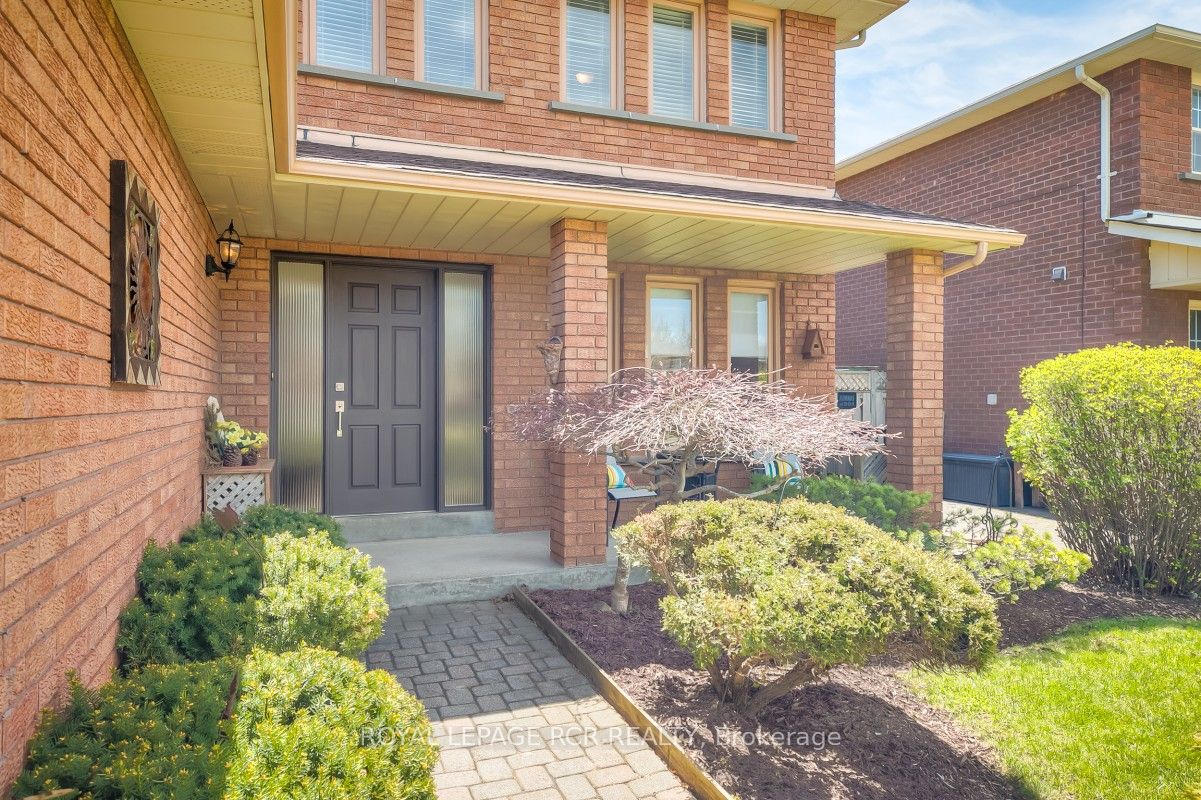 582 Millard Street, Whitchurch-Stouffville, ON L4A 7Y4 photo 5