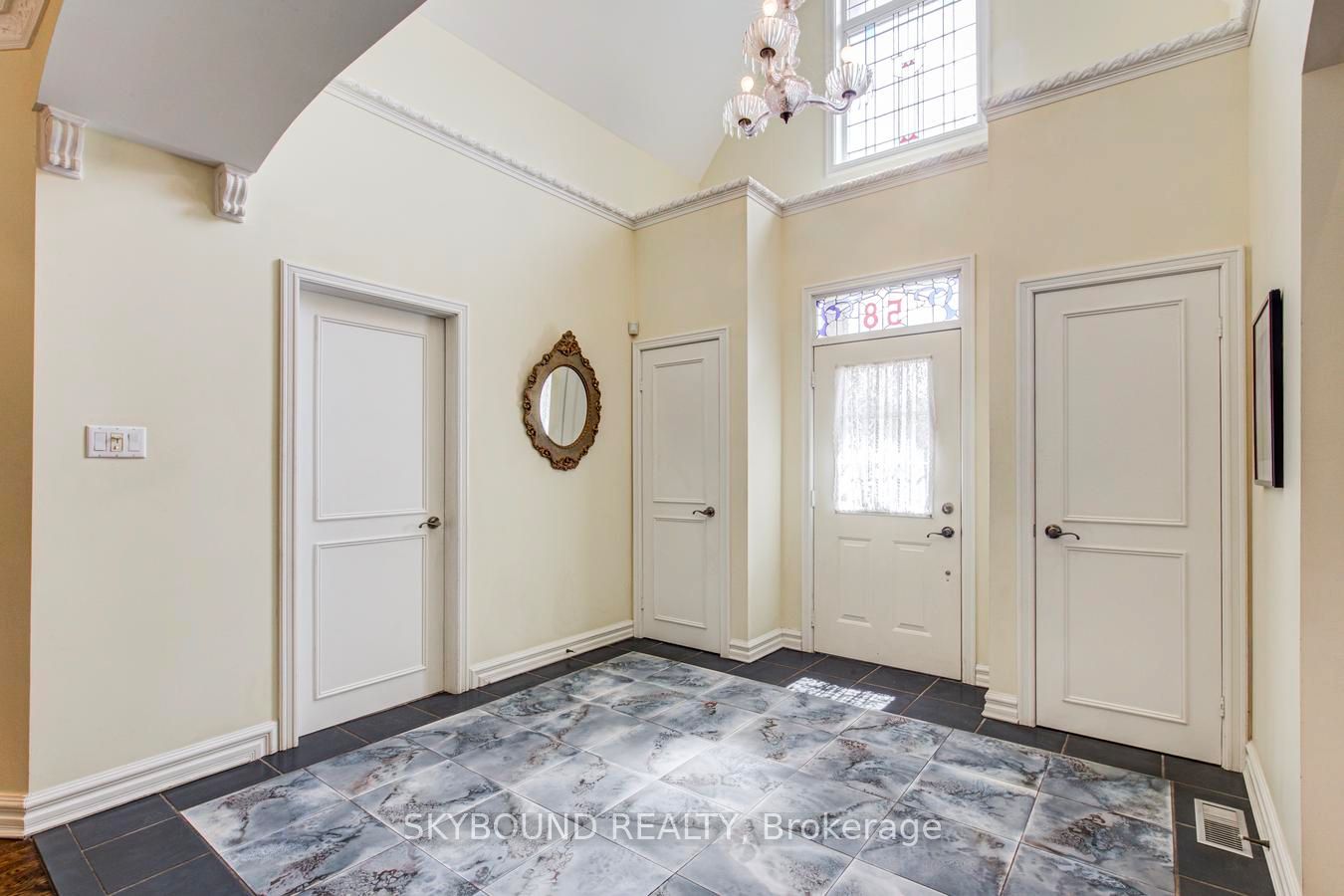 58 Kirk Drive, Markham, ON L3T 3L1 photo 3