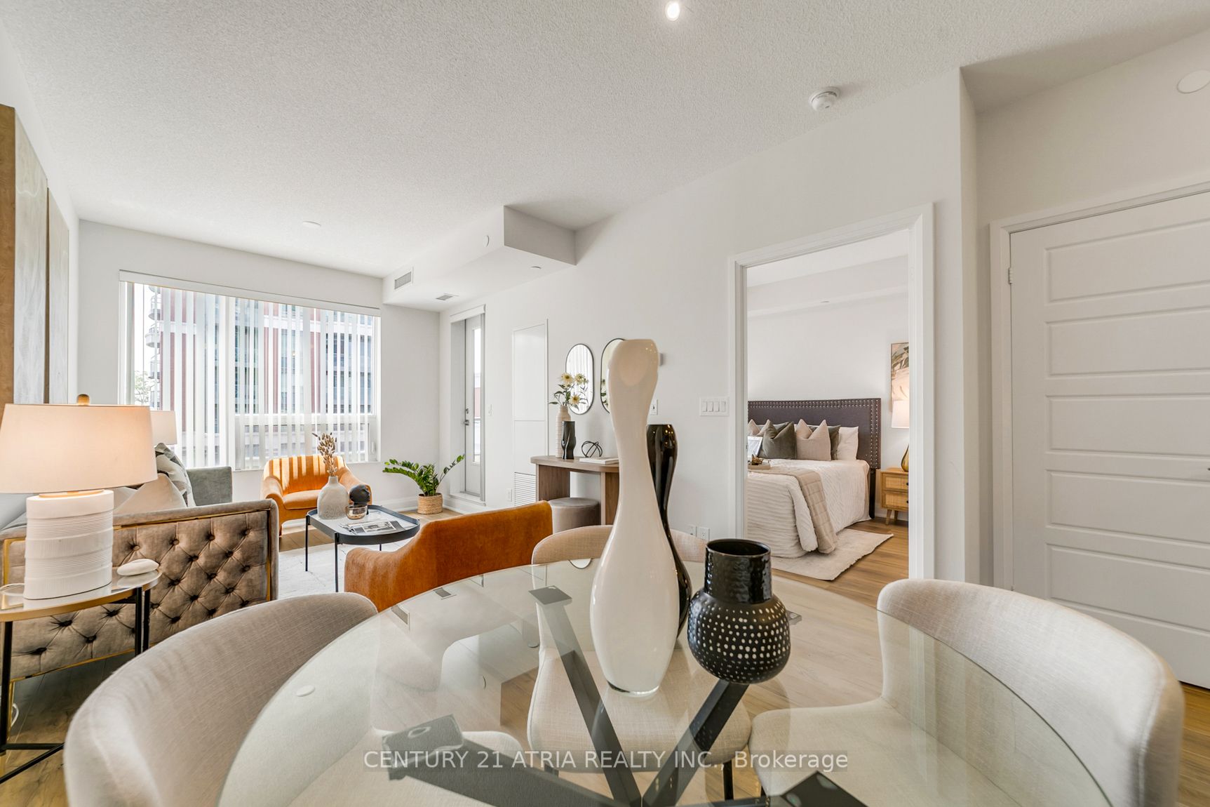 8228 Birchmount Road #307, Markham, ON L3R 1A6