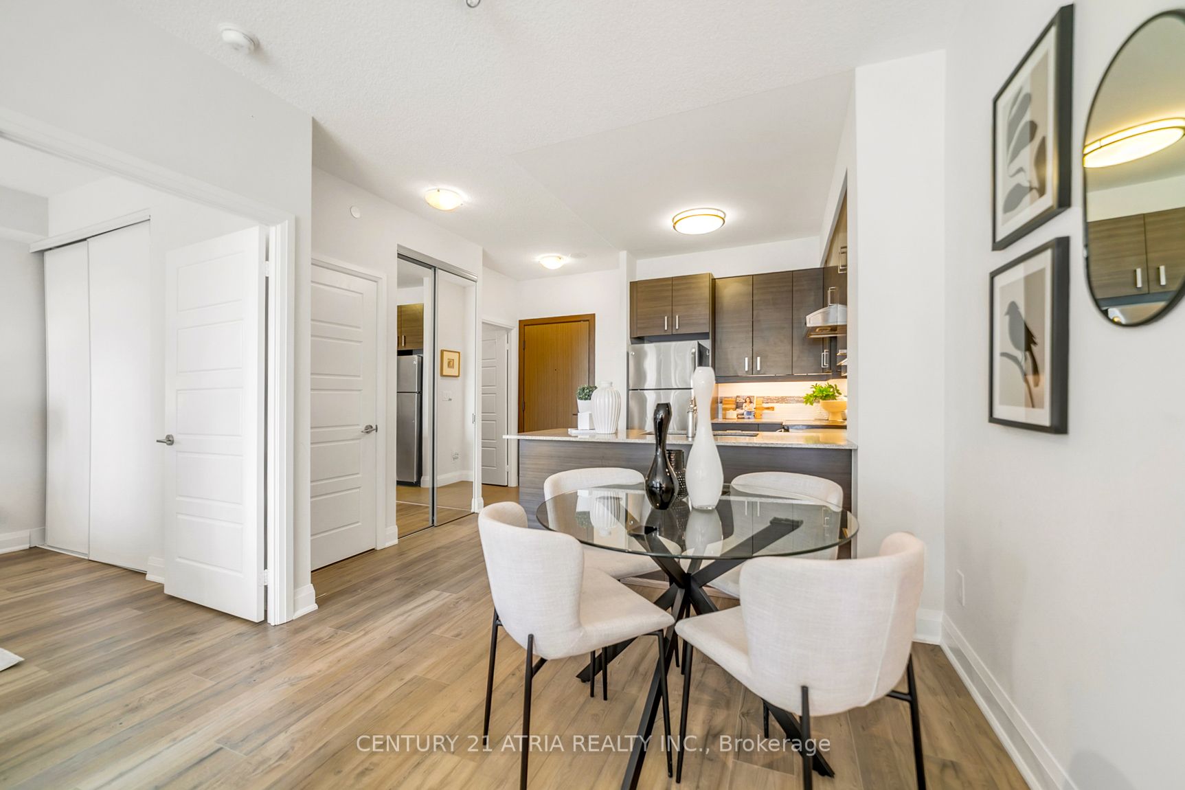 8228 Birchmount Road #307, Markham, ON L3R 1A6 photo 2