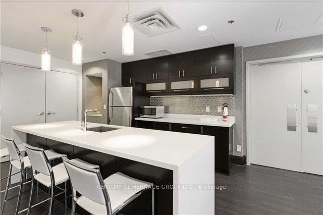 73 King William Crescent Lph6, Richmond Hill, ON L4B 0C2 photo 3