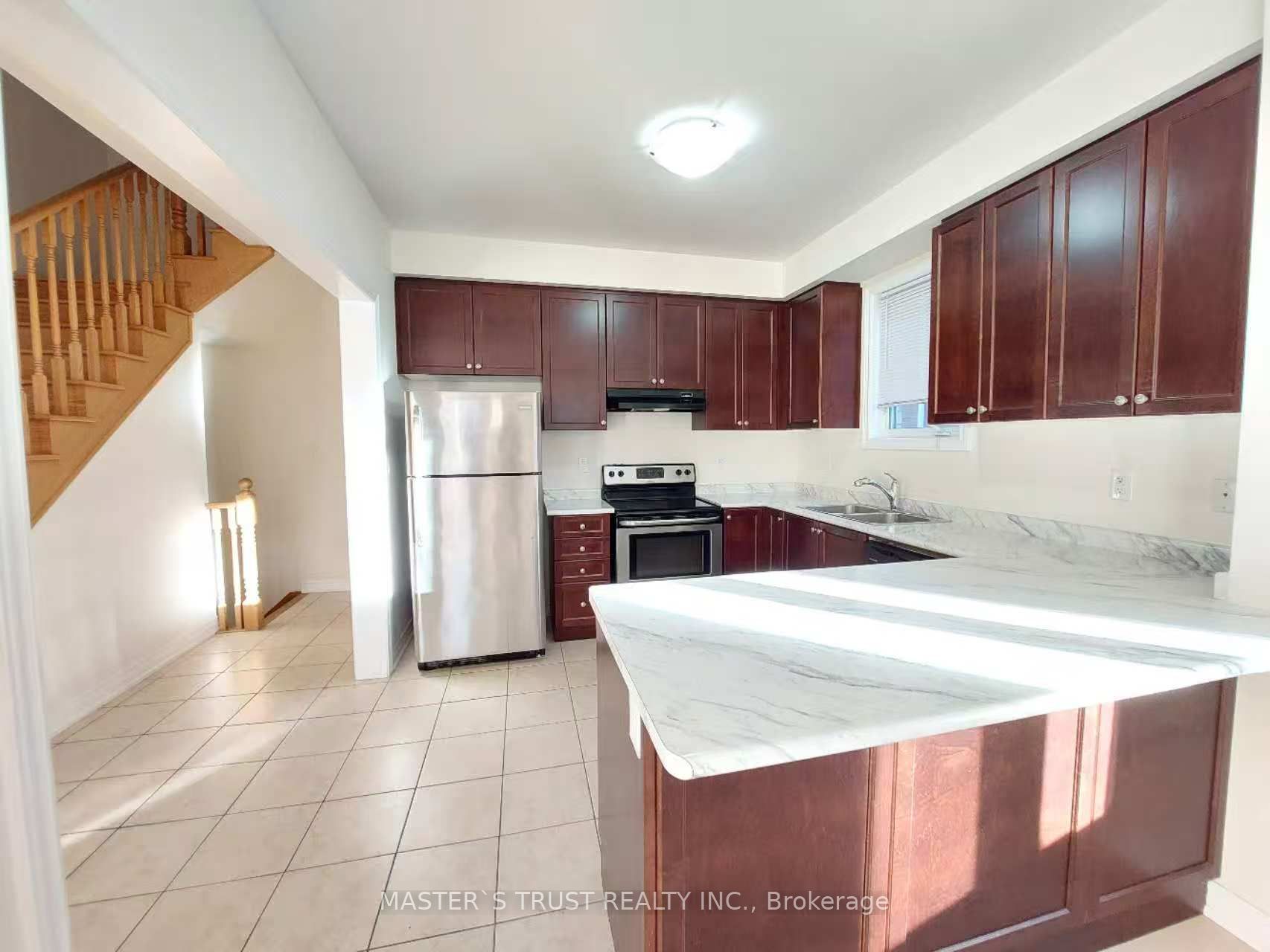 57 Cinemark Avenue, Markham, ON L6B 0W2 photo 3