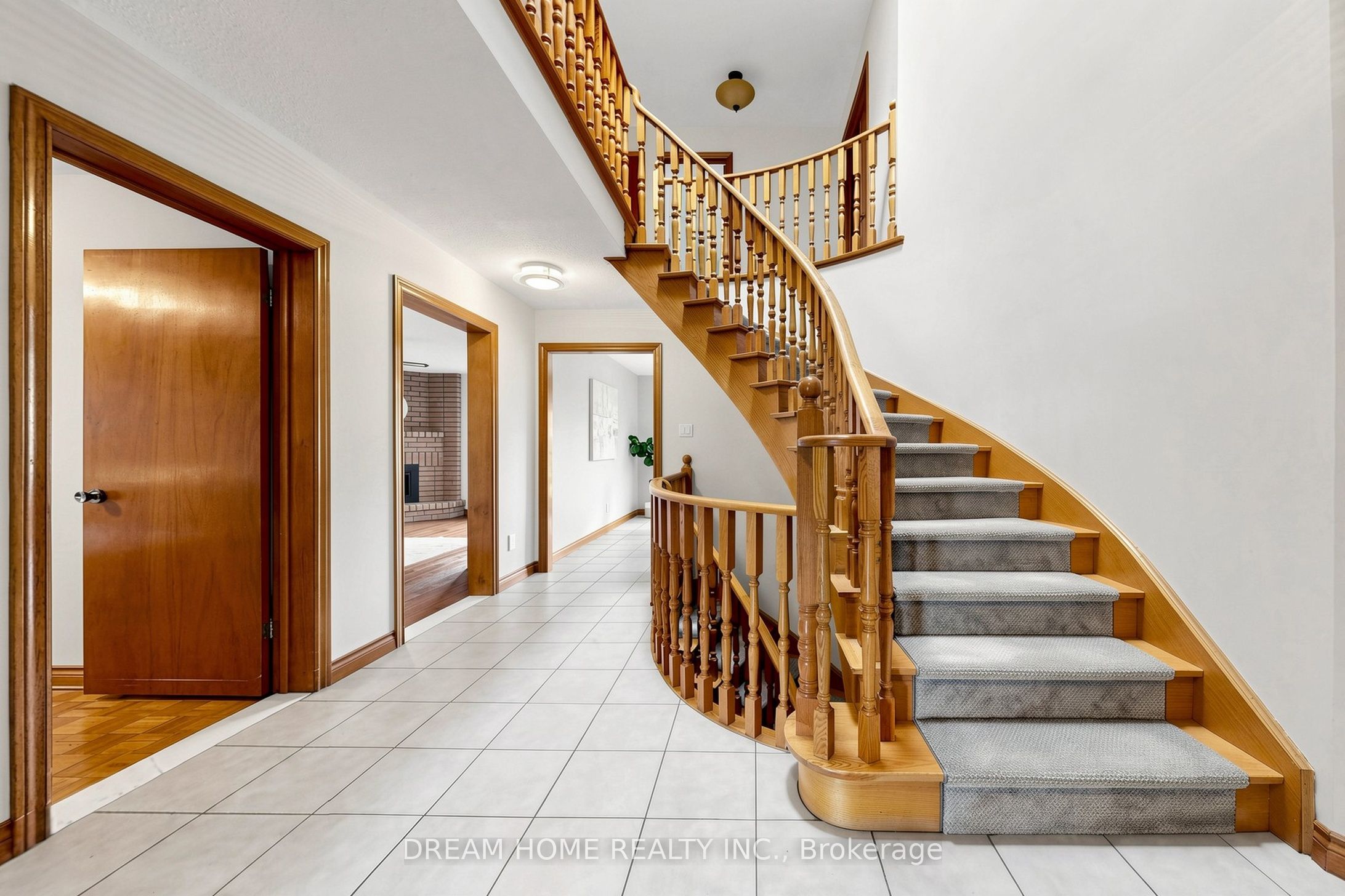 312 Valeria Boulevard, Vaughan, ON L4L 6V7 photo 5