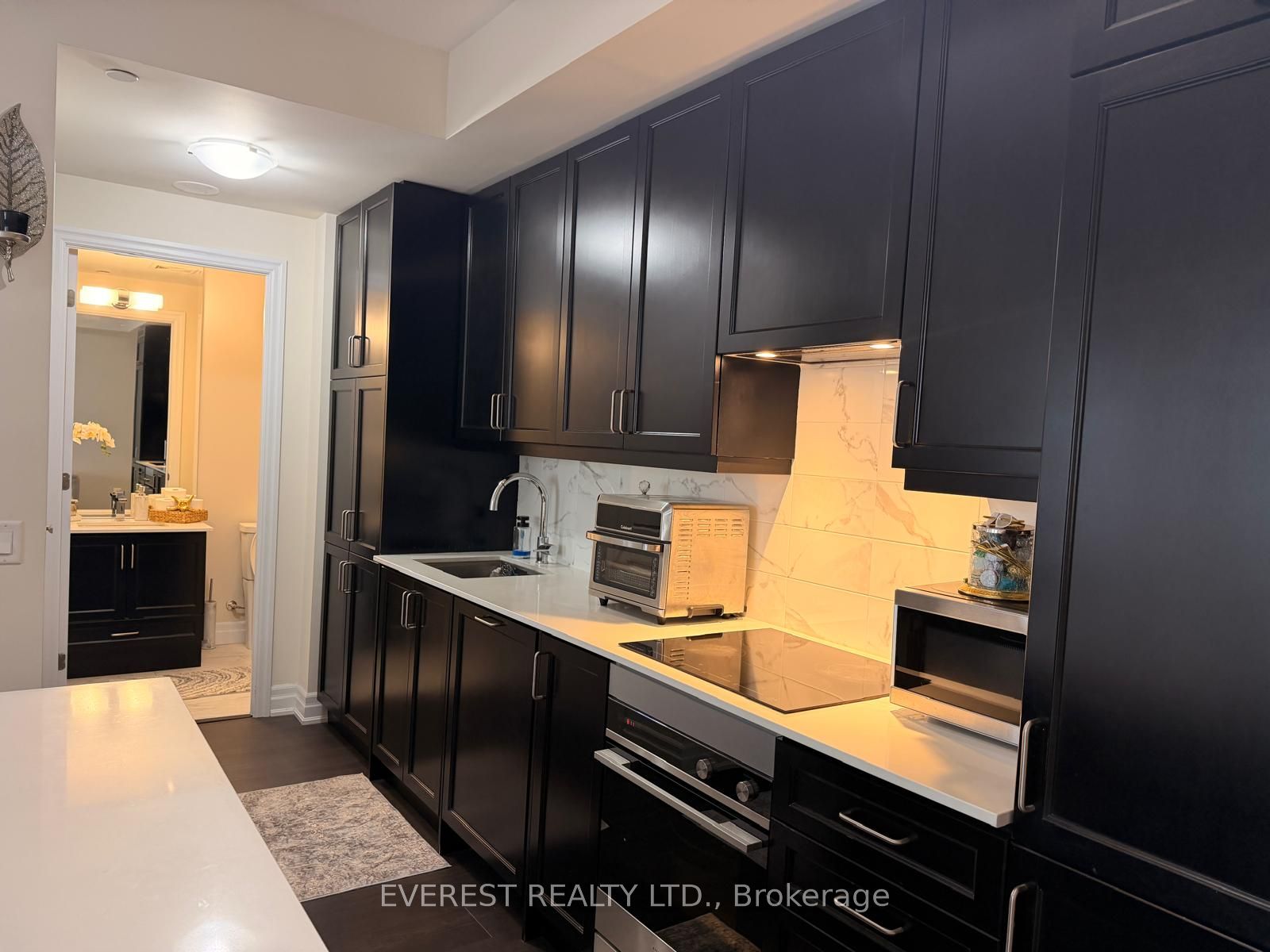 9075 Jane Street 1706, Vaughan, ON L4K 0L7 photo 5