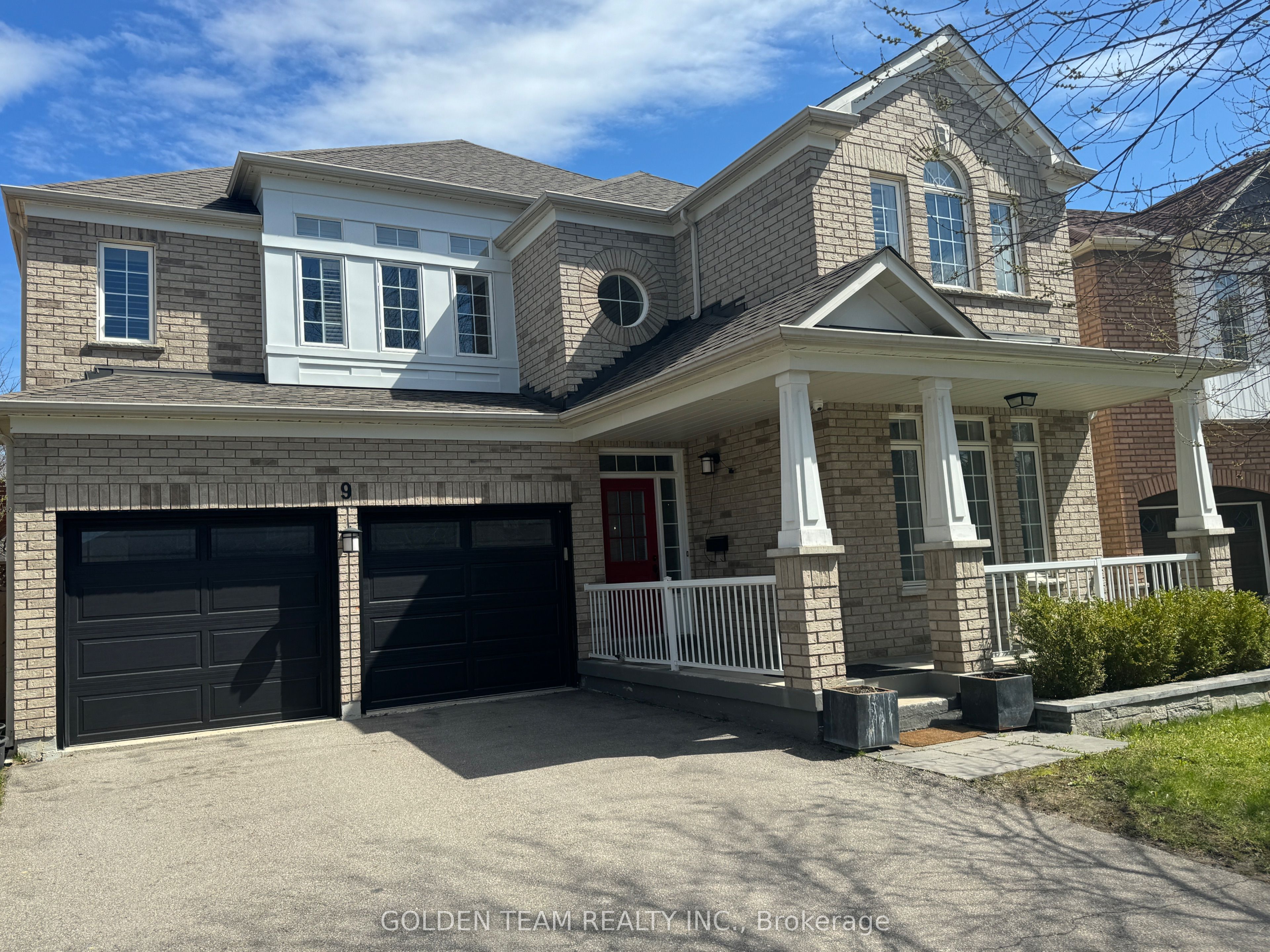 9 Ridgecrest Road, Markham, ON L6C 2V2